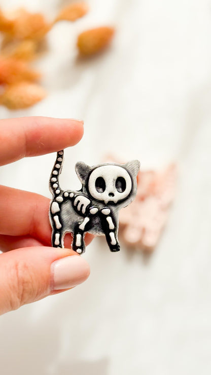 Skeleton Cat Clay Cutter: Halloween Polymer Earrings, Pins Mold (42mm)