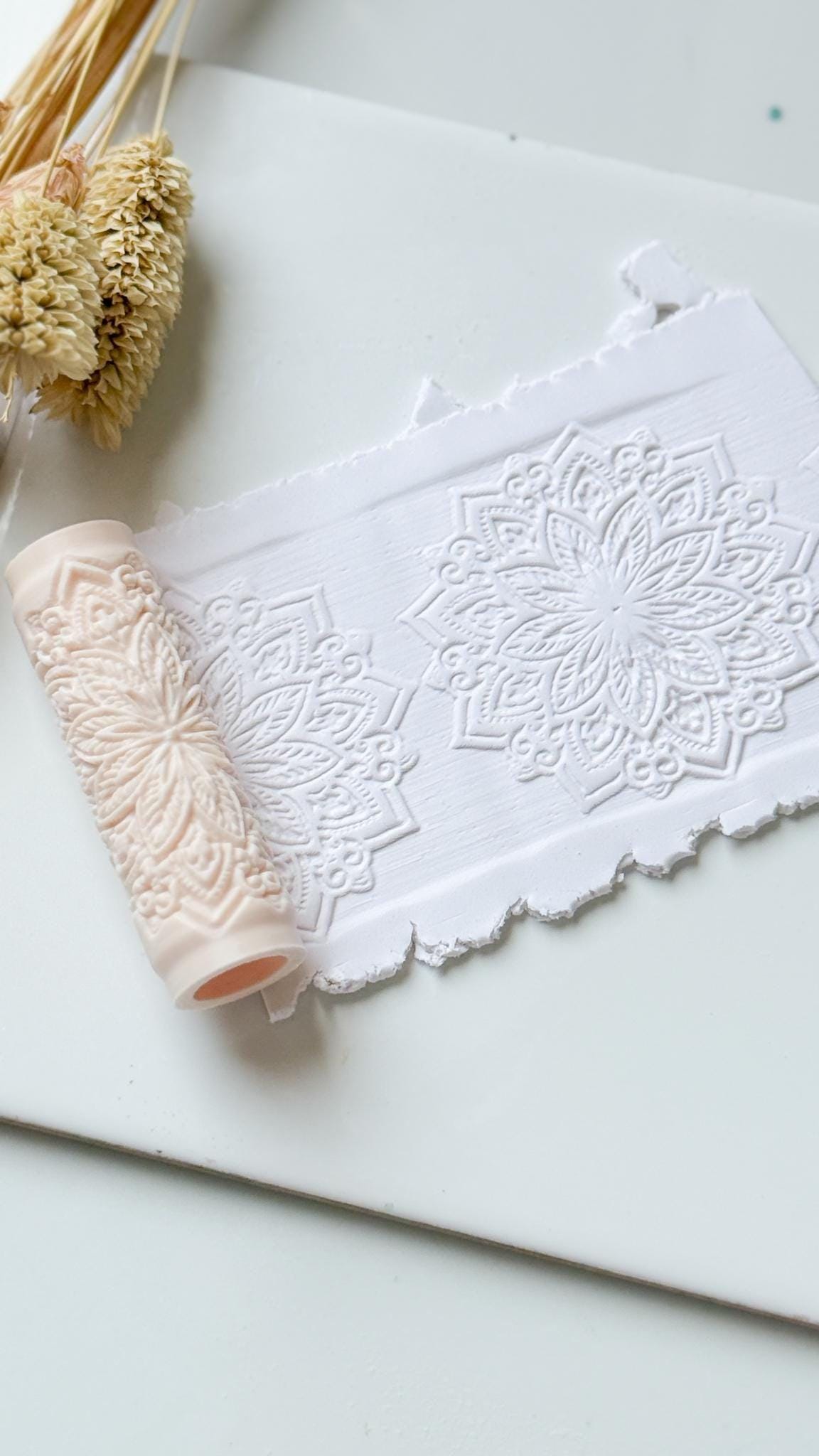 Mandala Floral Pattern Polymer Clay Roller Embossing Texture Tool