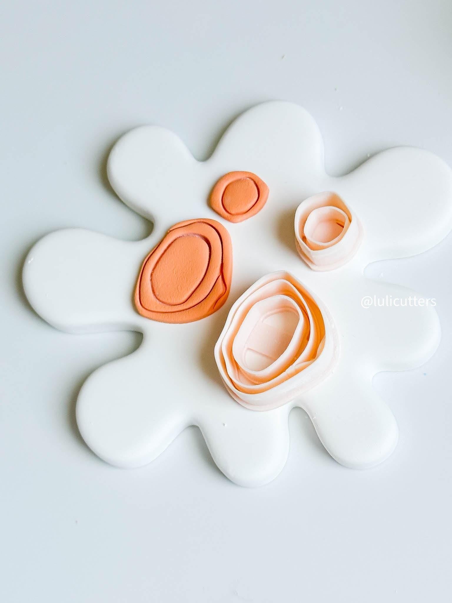 Organic Layered Cutter Set 2-Piece Wavy Oval Polymer Clay Earring Cutter with Imprint