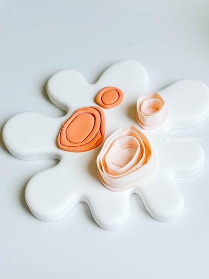 Organic Layered Cutter Set 2-Piece Wavy Oval Polymer Clay Earring Cutter with Imprint