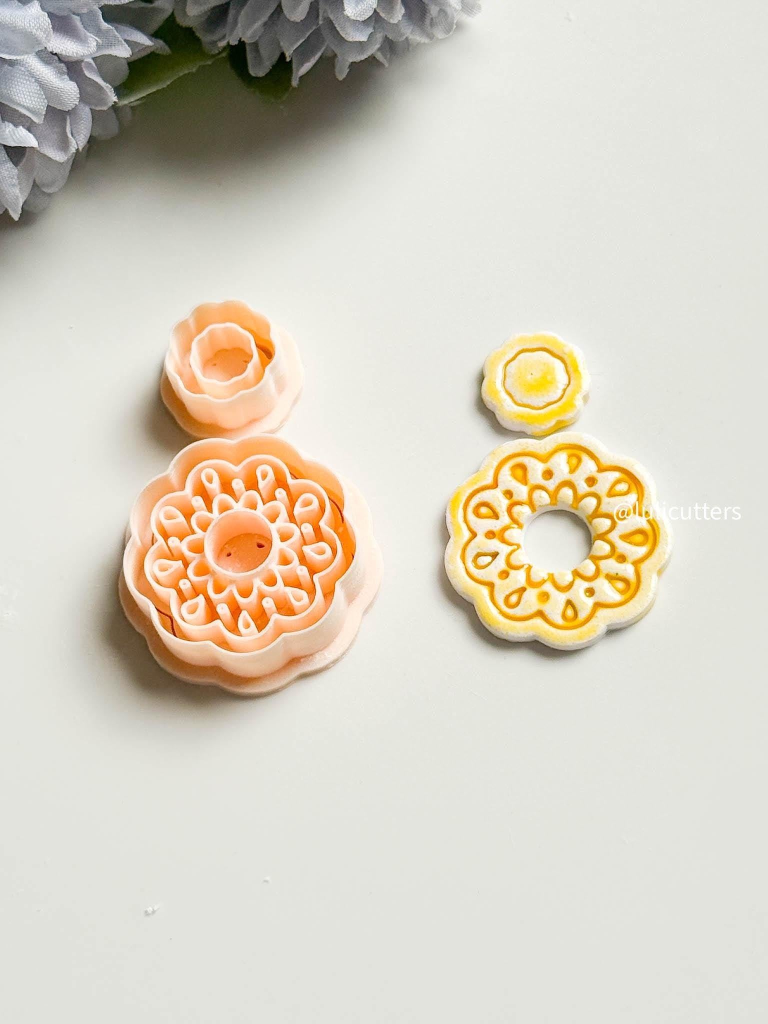 Faux Ceramic Flower Clay Cutter Set Lacey Debossed Design with Open Center