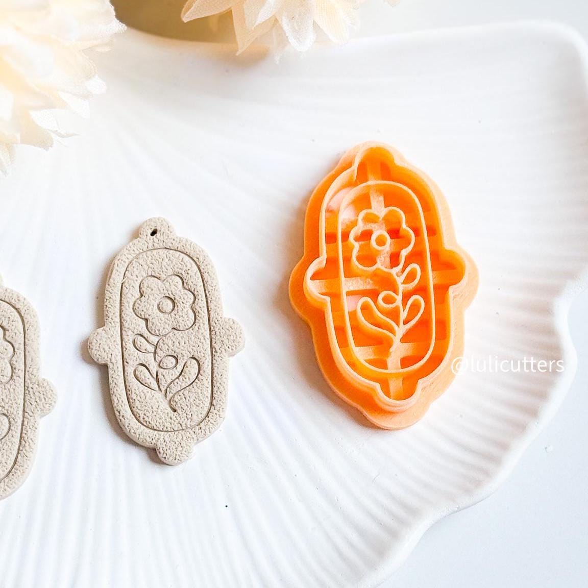 Floral Arch Polymer Clay Cutter: Vintage Daisy Imprint Earring Design