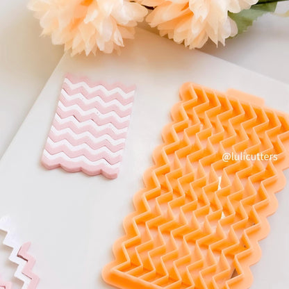Zig Zag Clay Cutter: Wavy Edge for Polymer Clay Jewelry