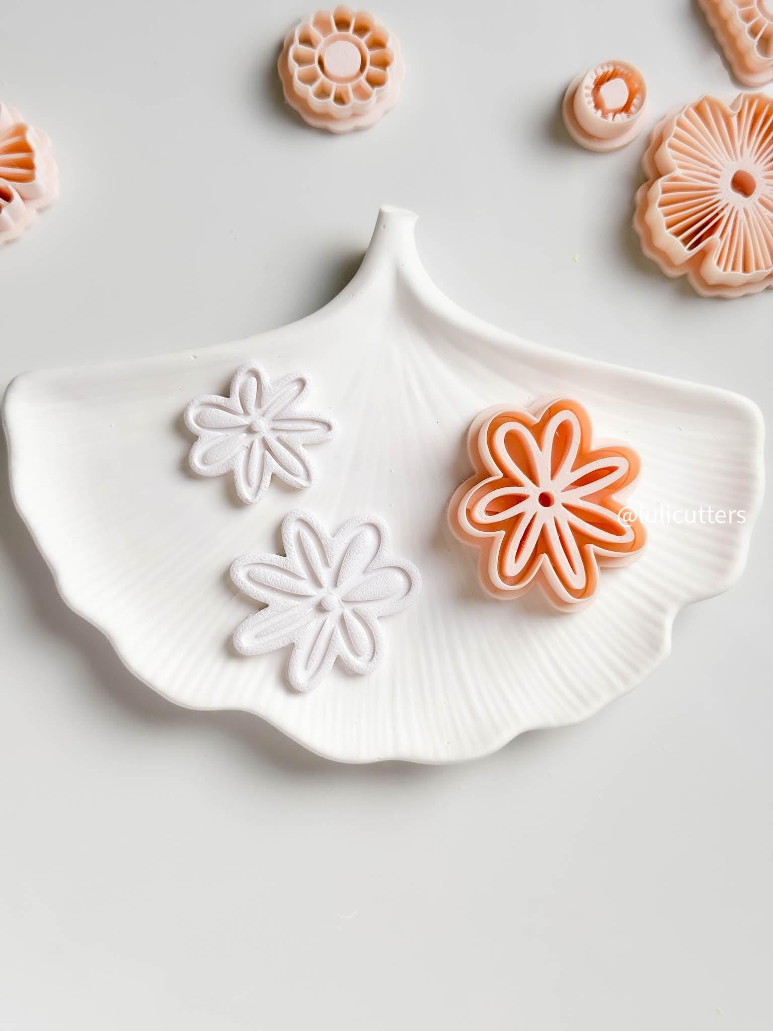 Doodle Daisy Polymer Clay Cutter Whimsical Petal Imprint in 35, 40, 45, 50mm Sizes