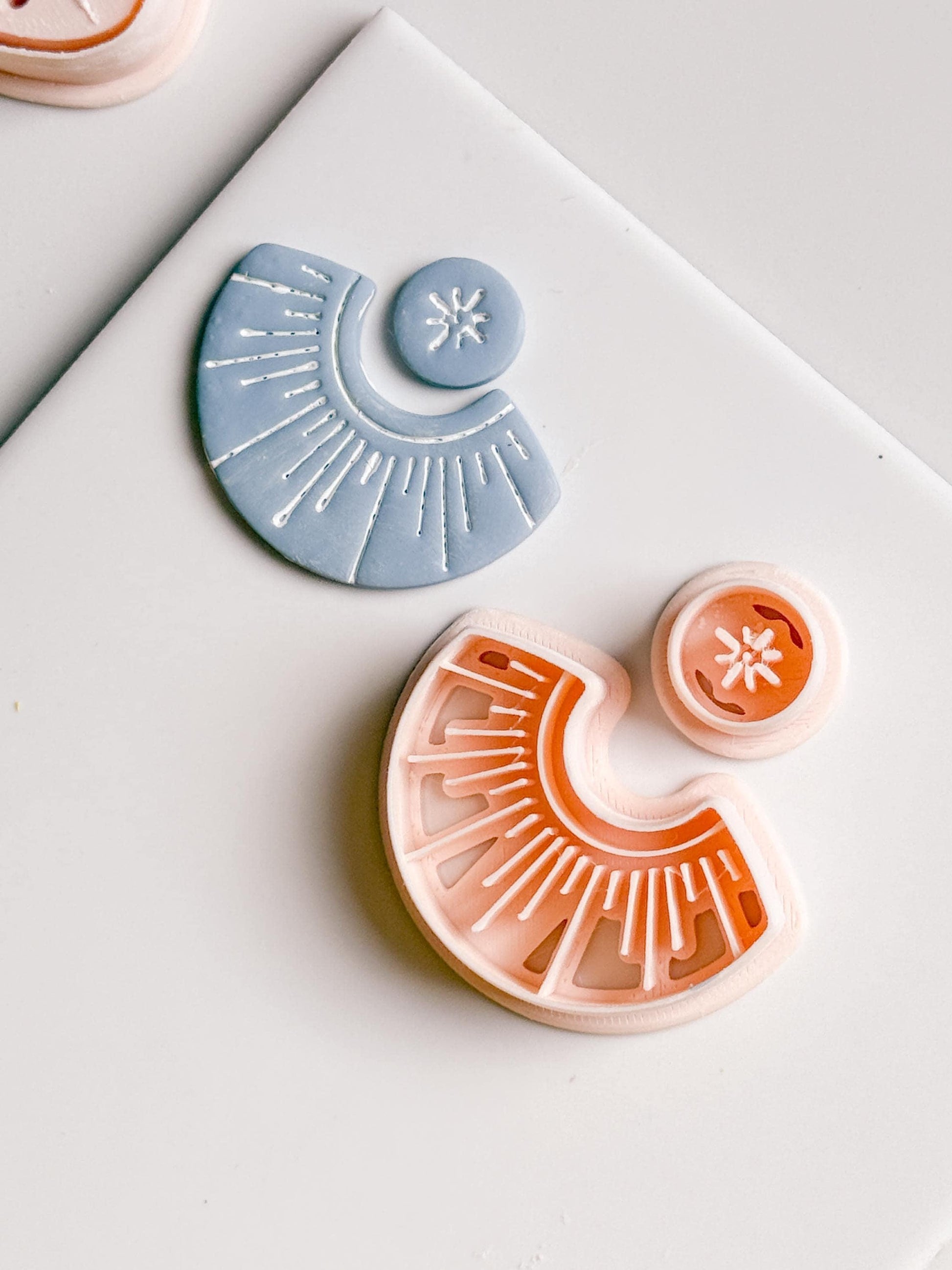 Sunburst Fan and Circle Clay Cutter Set for Polymer Clay Earrings - Majolica Collection