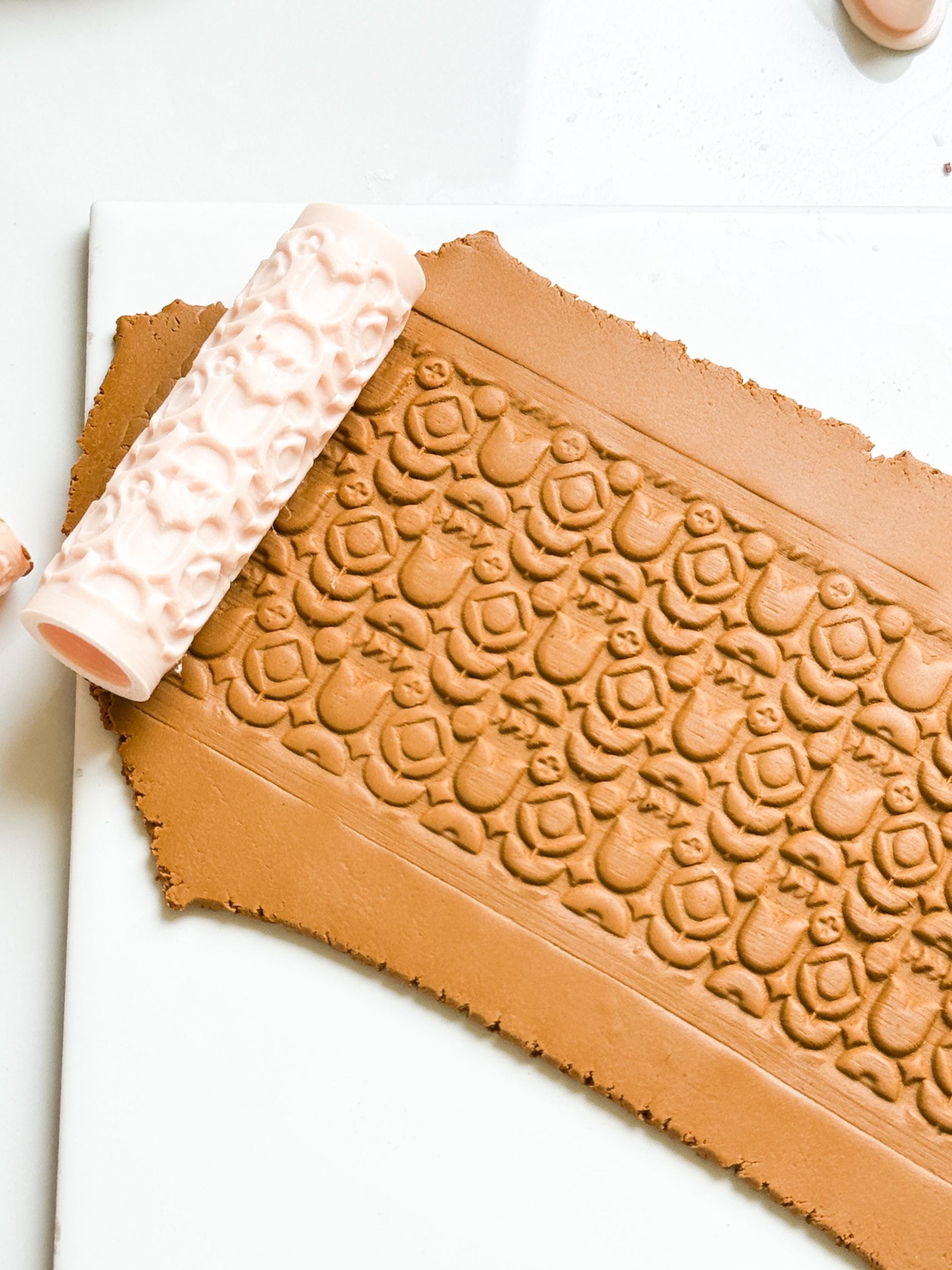 Rosebud Texture Roller: Floral Pattern for Polymer Clay Jewelry