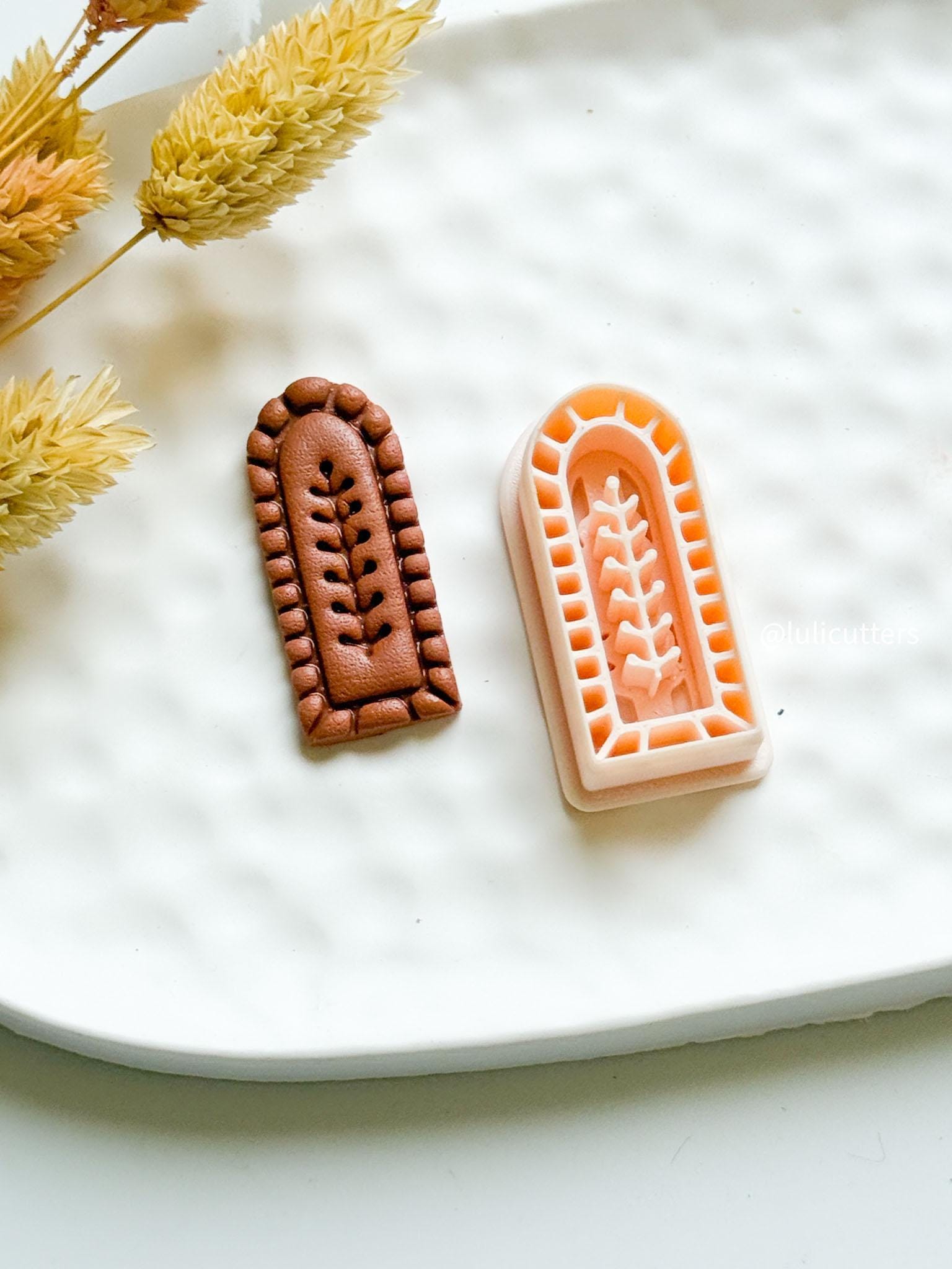 Botanical Arch Clay Cutter: Leaf Branch Detail - Polymer Jewelry Design