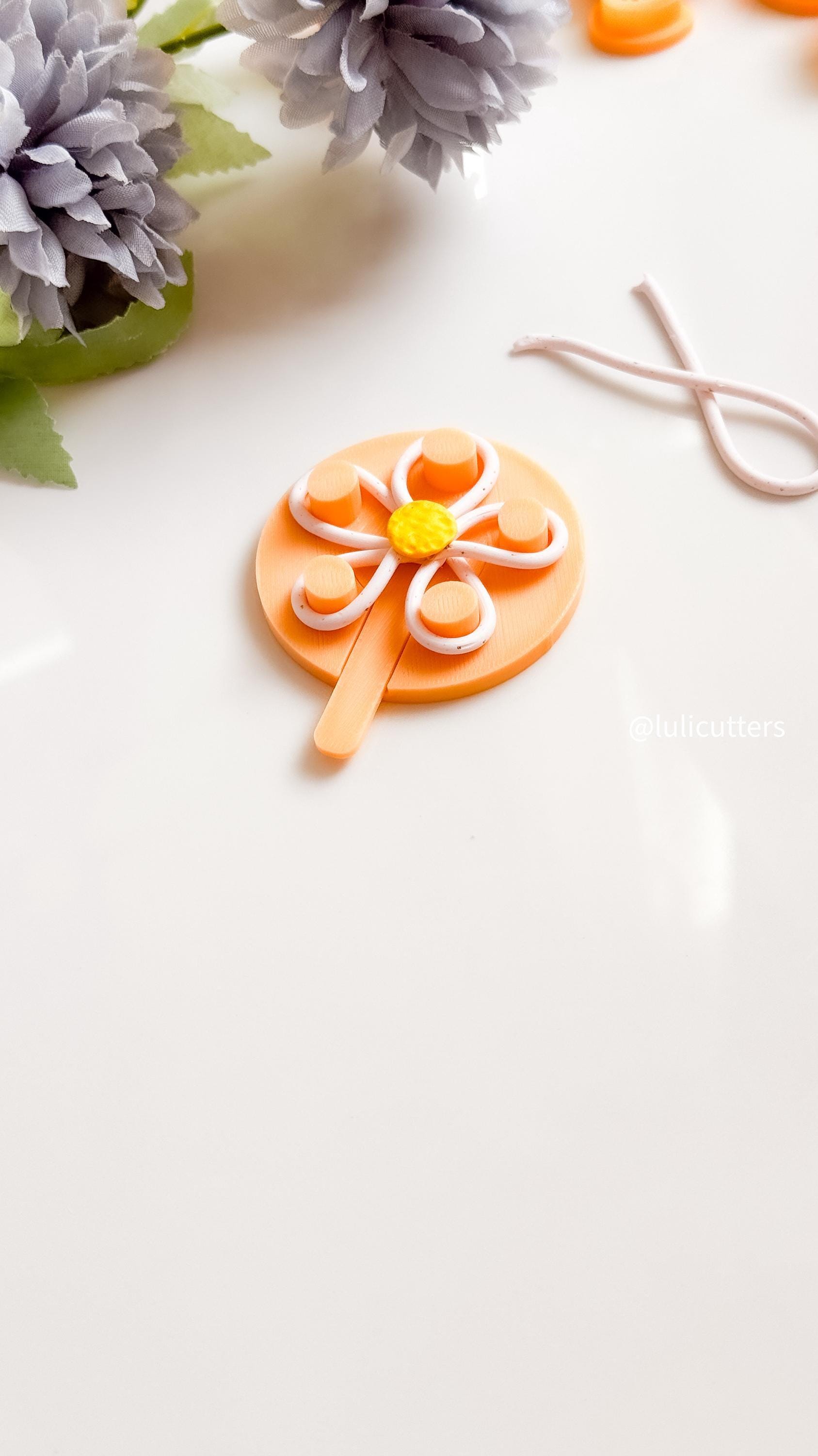 Flower Guide Tool | Easy Daisy Maker for Polymer Clay & Crafts