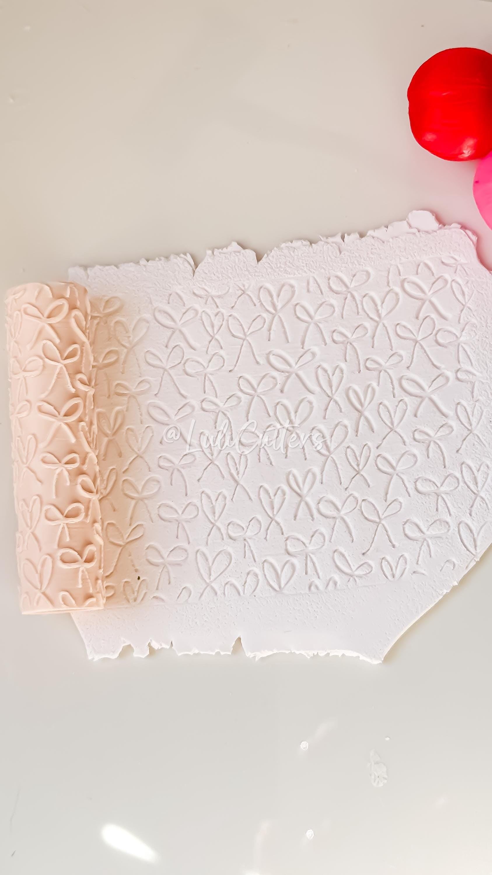 Bow Pattern Texture Roller Tool for Polymer Clay Earrings and Crafts