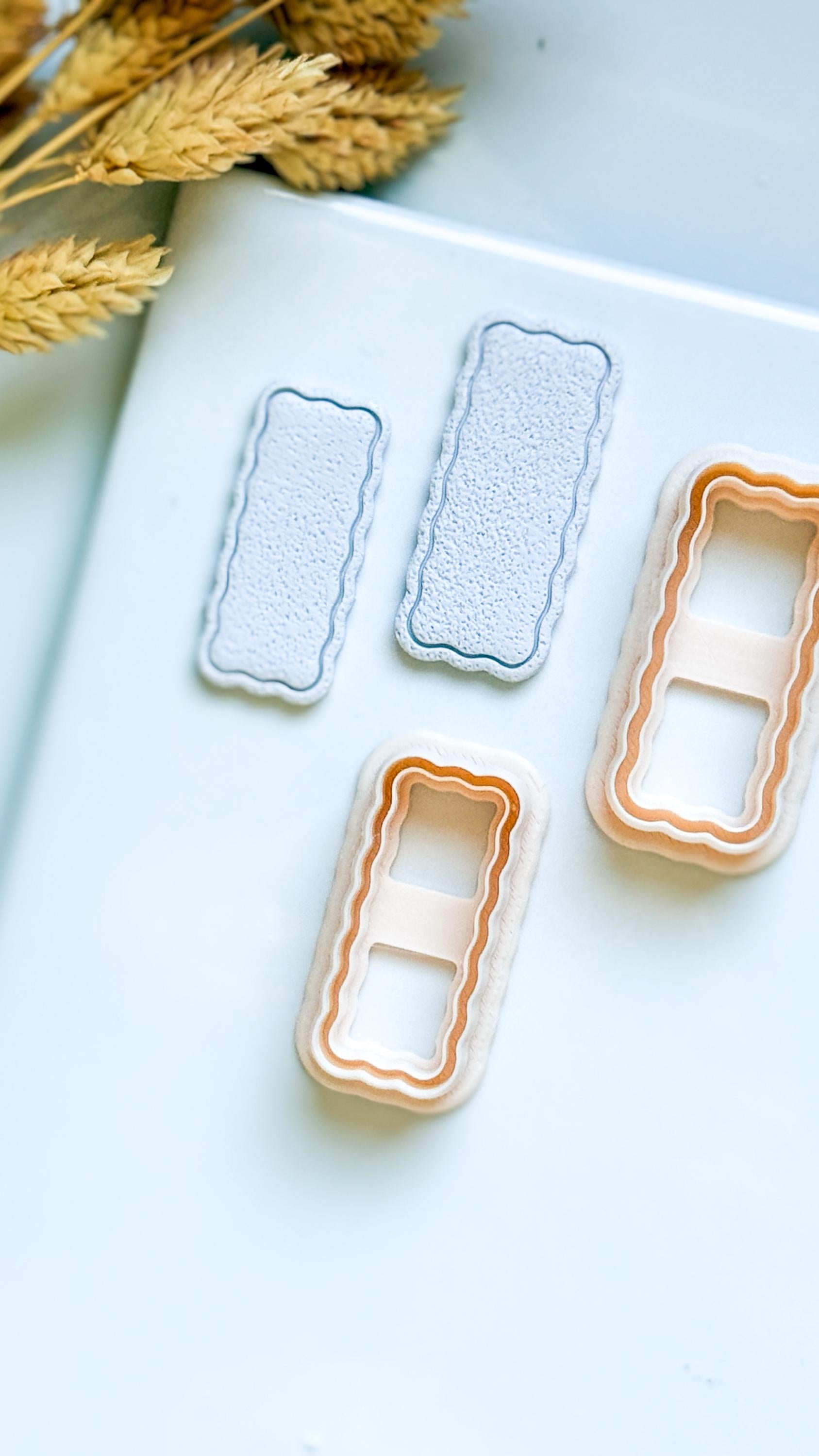 Scalloped Bar Polymer Clay Cutter: Wavy Rectangle Jewelry Tool