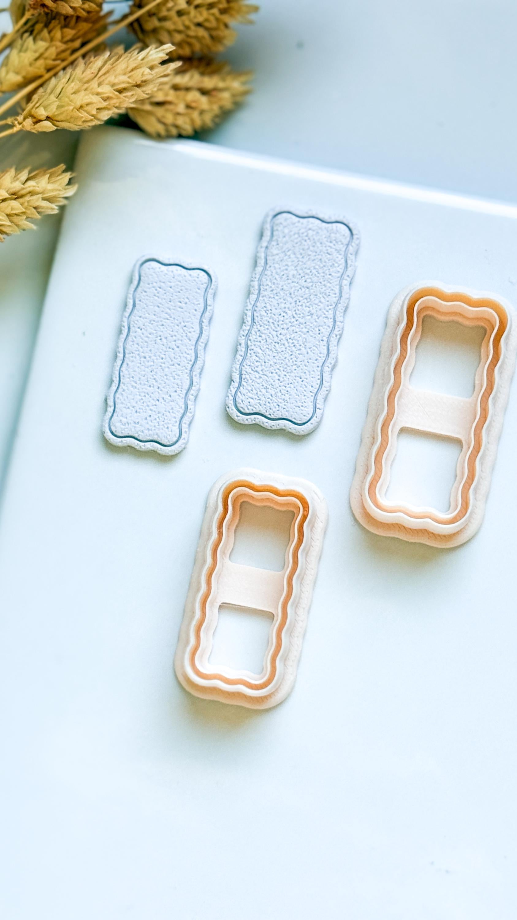 Scalloped Bar Polymer Clay Cutter: Wavy Rectangle Jewelry Tool