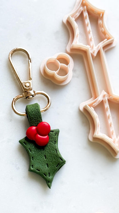 Christmas Keychain Clay Cutter – Wreath, Tree & Mistletoe Polymer Clay Tools for Holiday Crafts