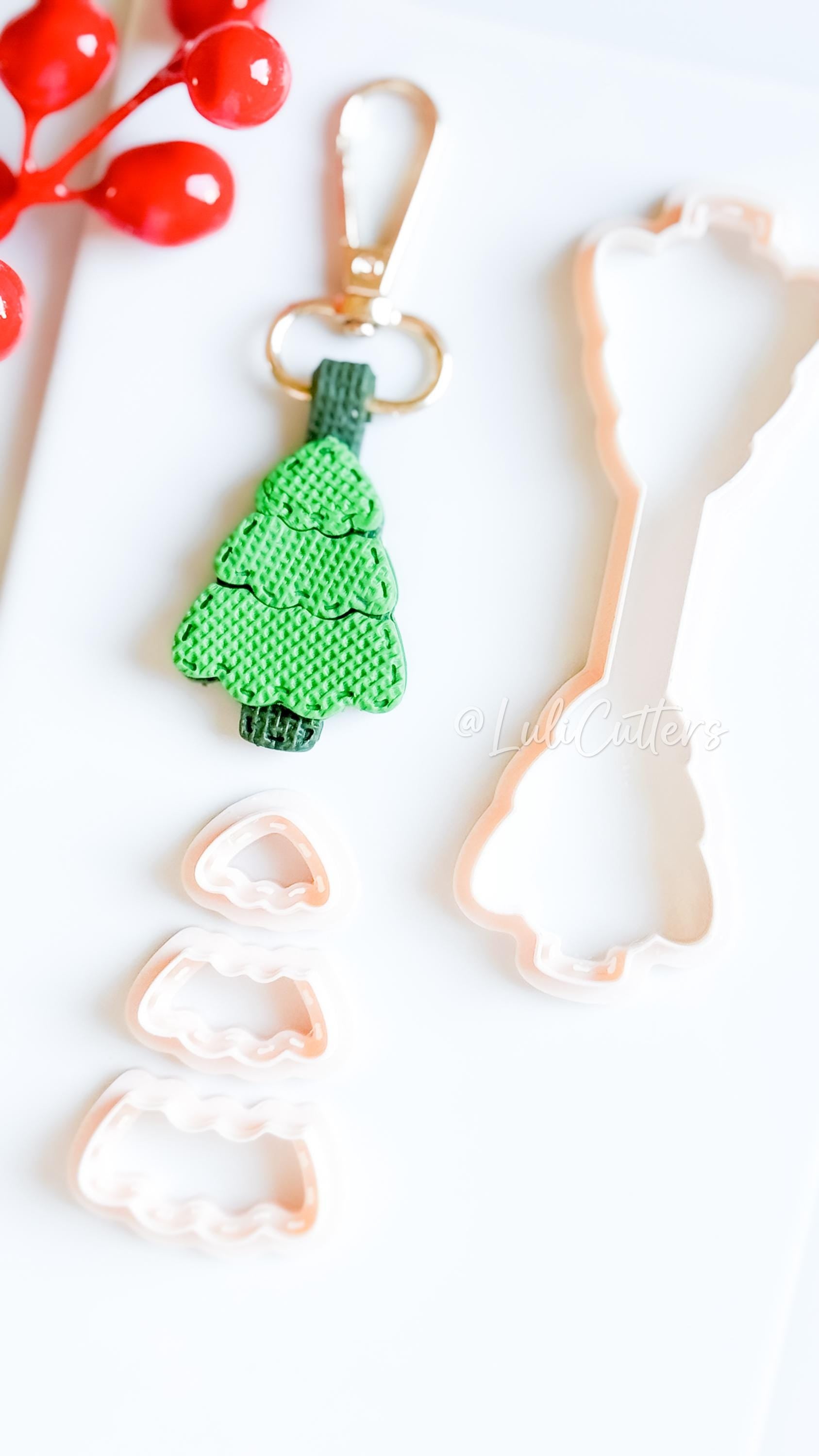 Christmas Tree Keychain: Holiday Charm Clay Cutter Set