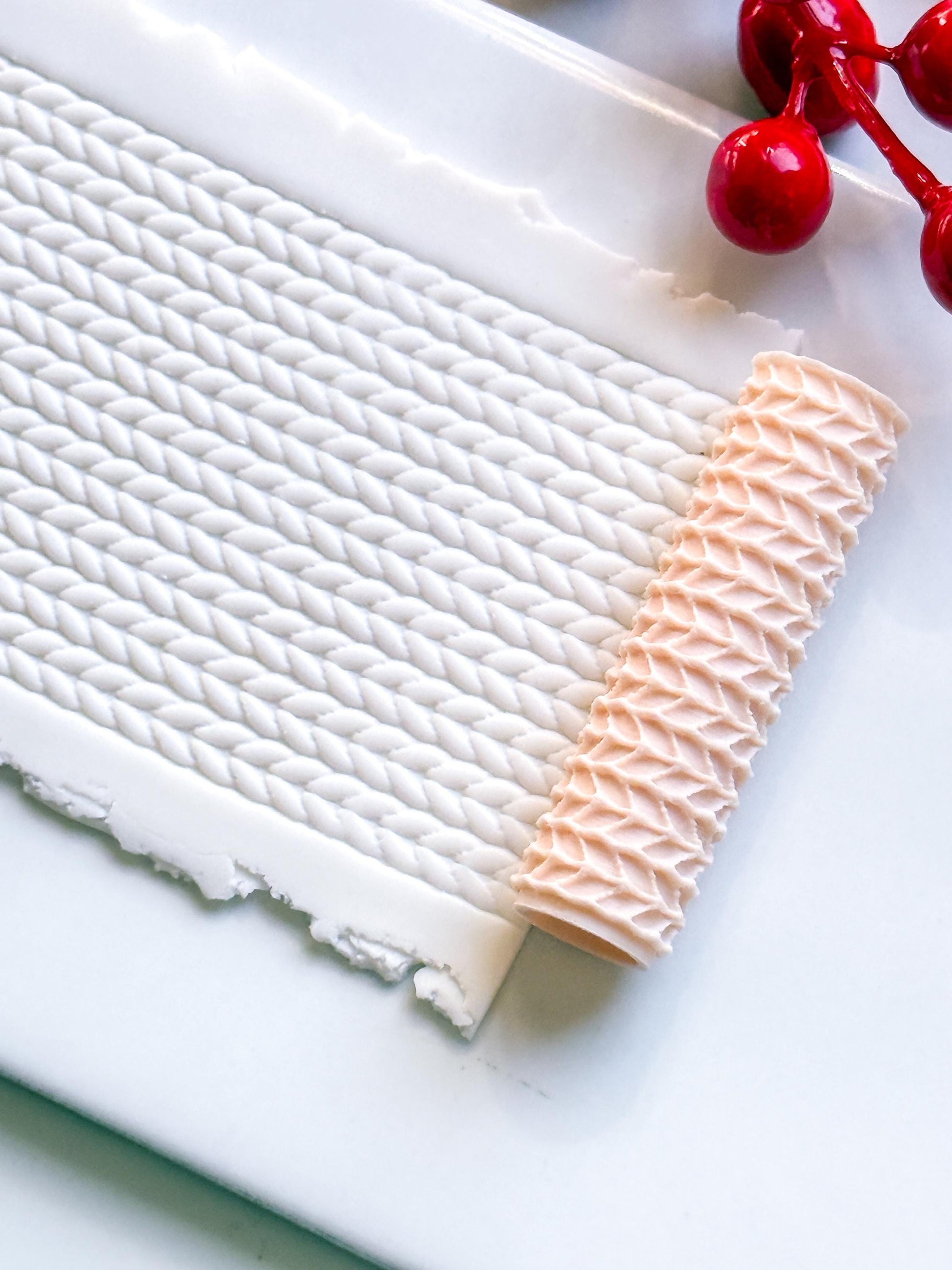 Knit Texture Embossing Roller – Sweater Pattern Polymer Clay Embossing Tool