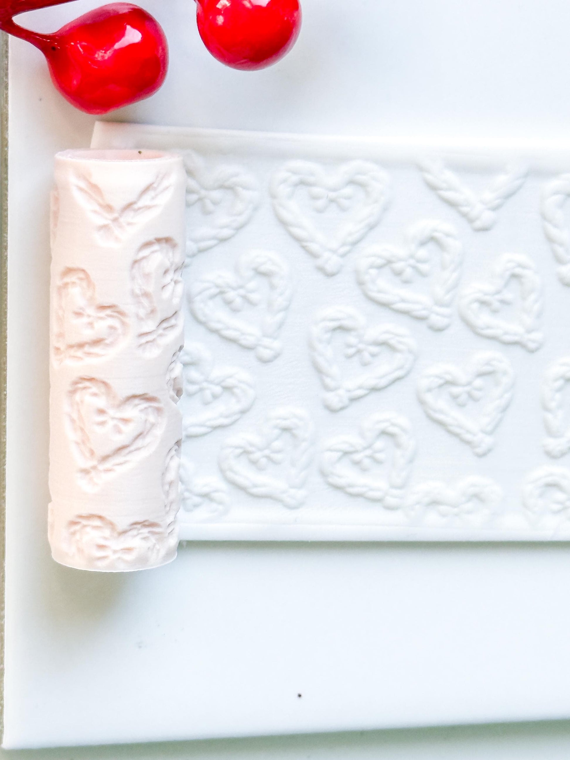 Braided Heart Emboss Roller for Polymer Clay – Scandinavian Christmas Texture Rolling Pin