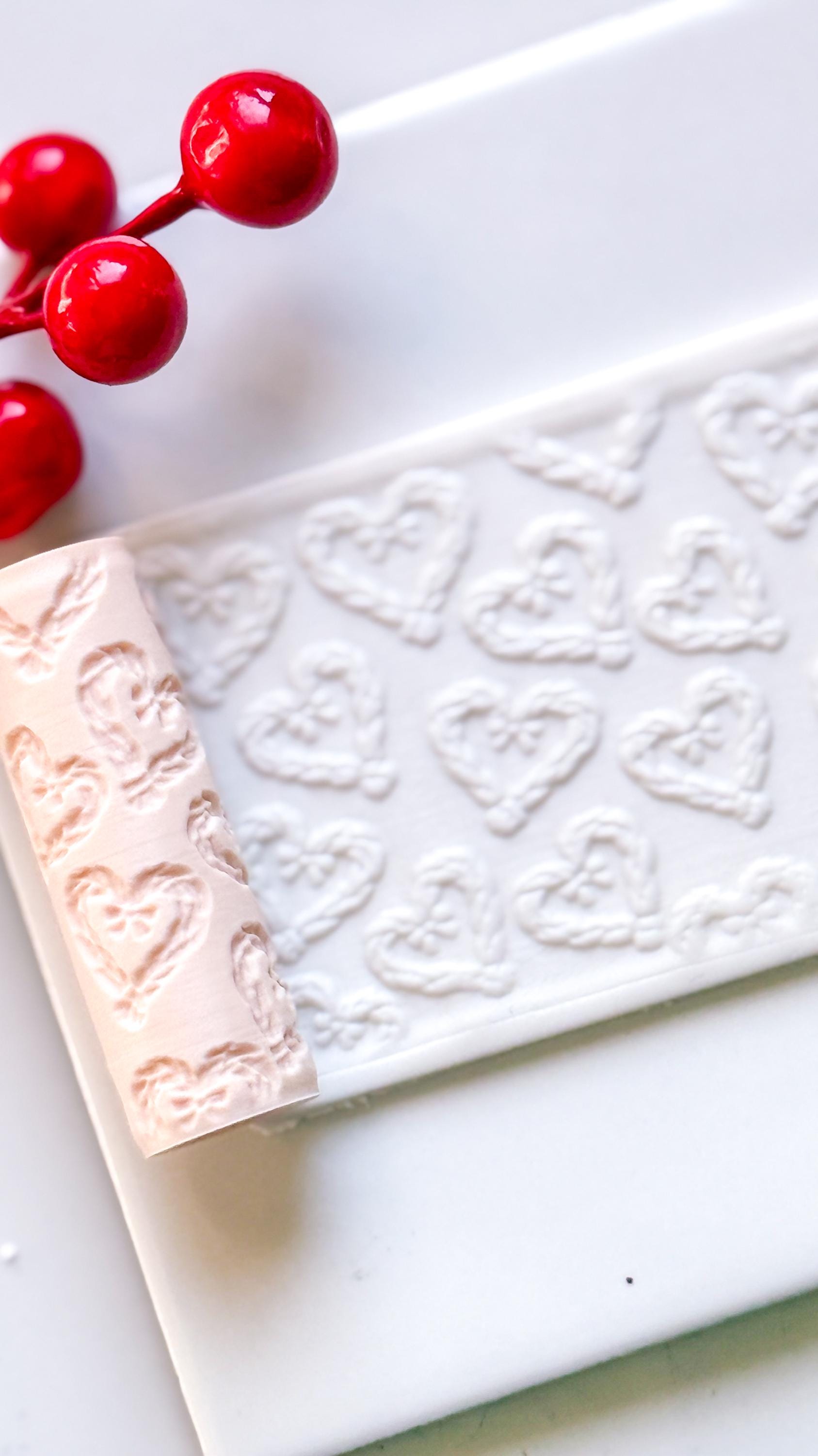 Braided Heart Emboss Roller for Polymer Clay – Scandinavian Christmas Texture Rolling Pin