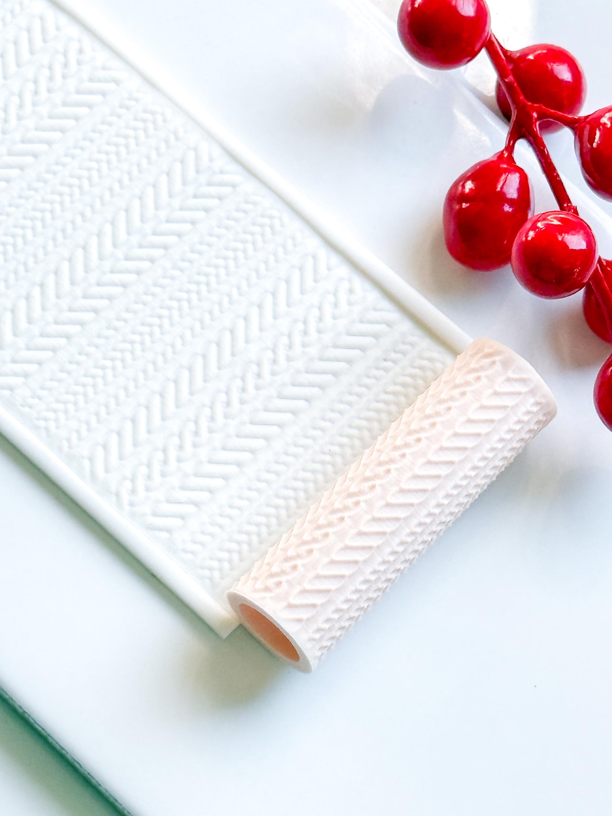 Braided Knit Embossing Roller – Herringbone Texture Roller for Polymer Clay