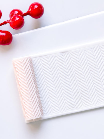 Herringbone Knit Embossing Roller – Diagonal Texture Roller for Polymer Clay