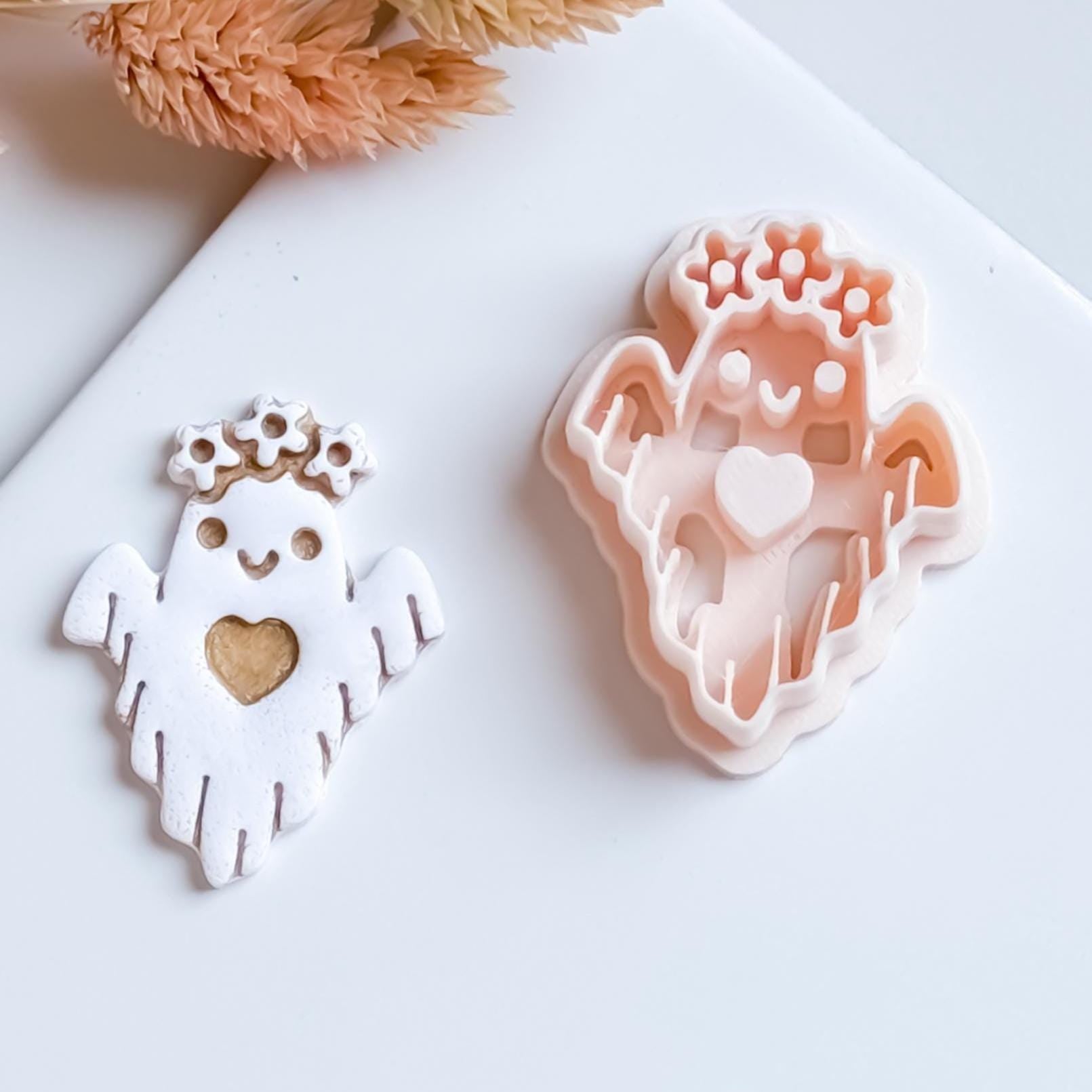 Floral Ghost Cutter: Polymer Clay Mold, Halloween Jewelry (40mm Design 00913