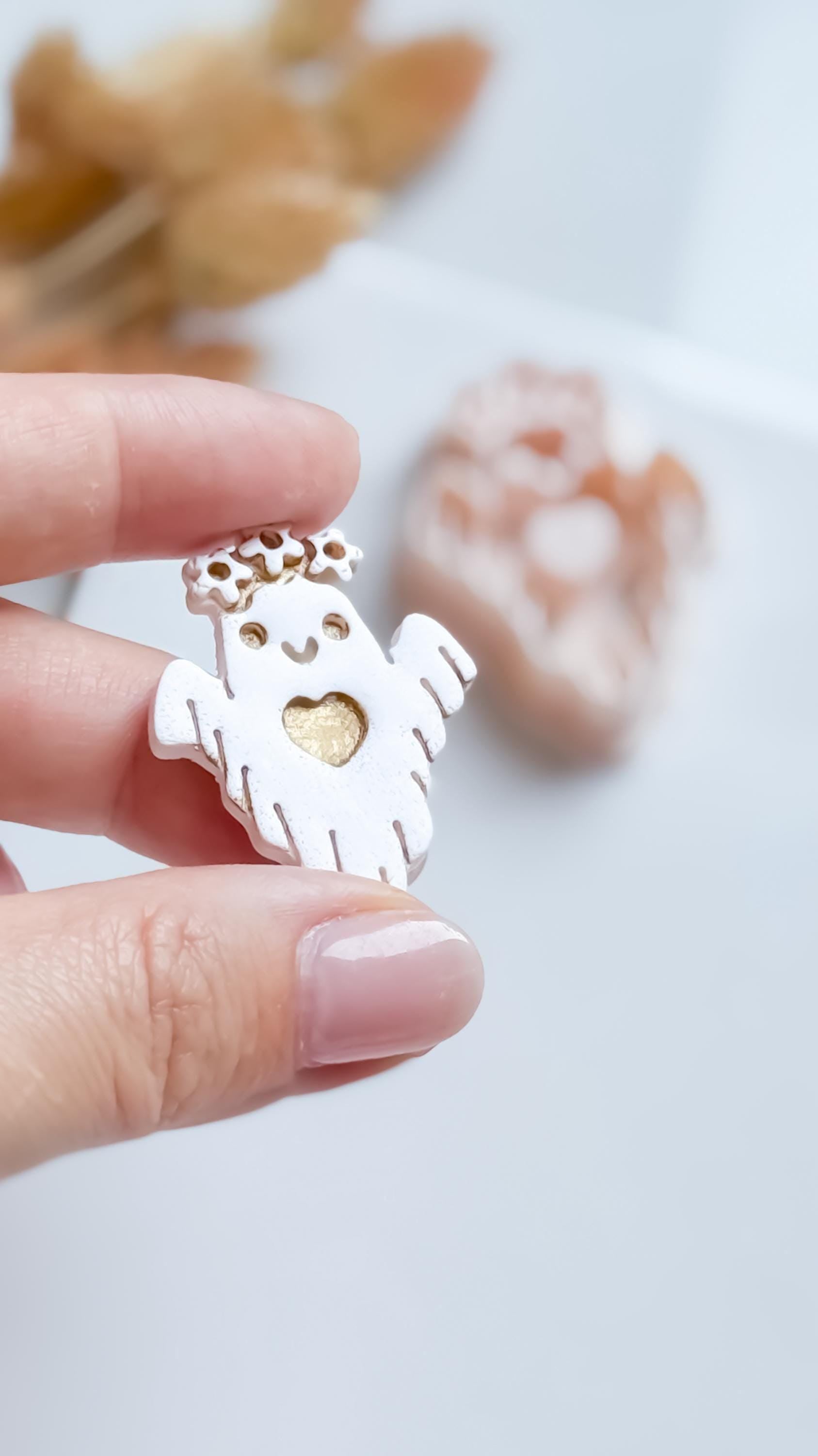 Floral Ghost Cutter: Polymer Clay Mold, Halloween Jewelry (40mm Design 00913