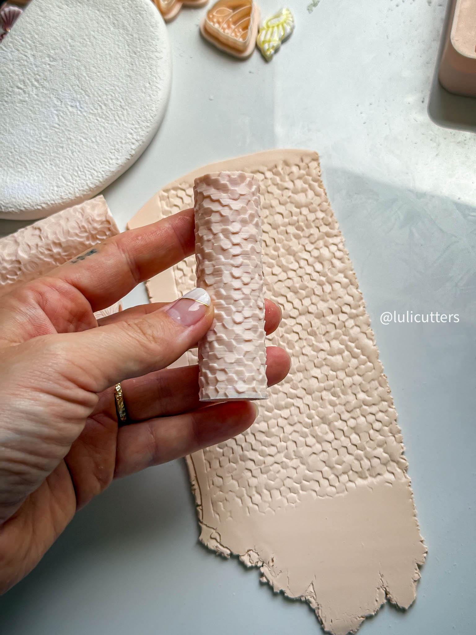 Hexagon Texture Roller: Geometric Pattern for Polymer Clay