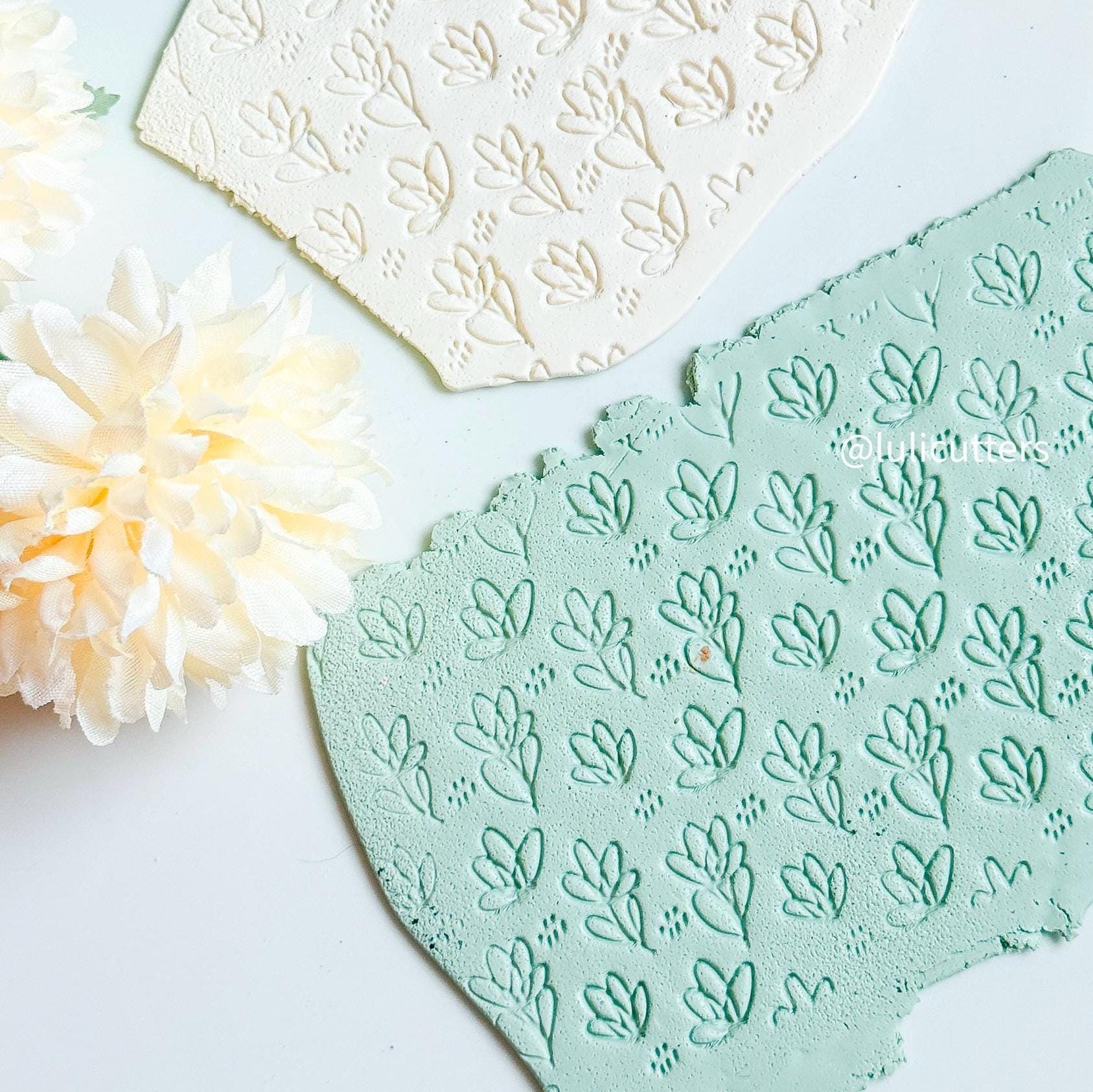 Floral Texture Roller: Embossed Flower Pattern Polymer Clay Tool