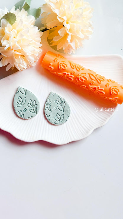 Floral Texture Roller: Embossed Flower Pattern Polymer Clay Tool