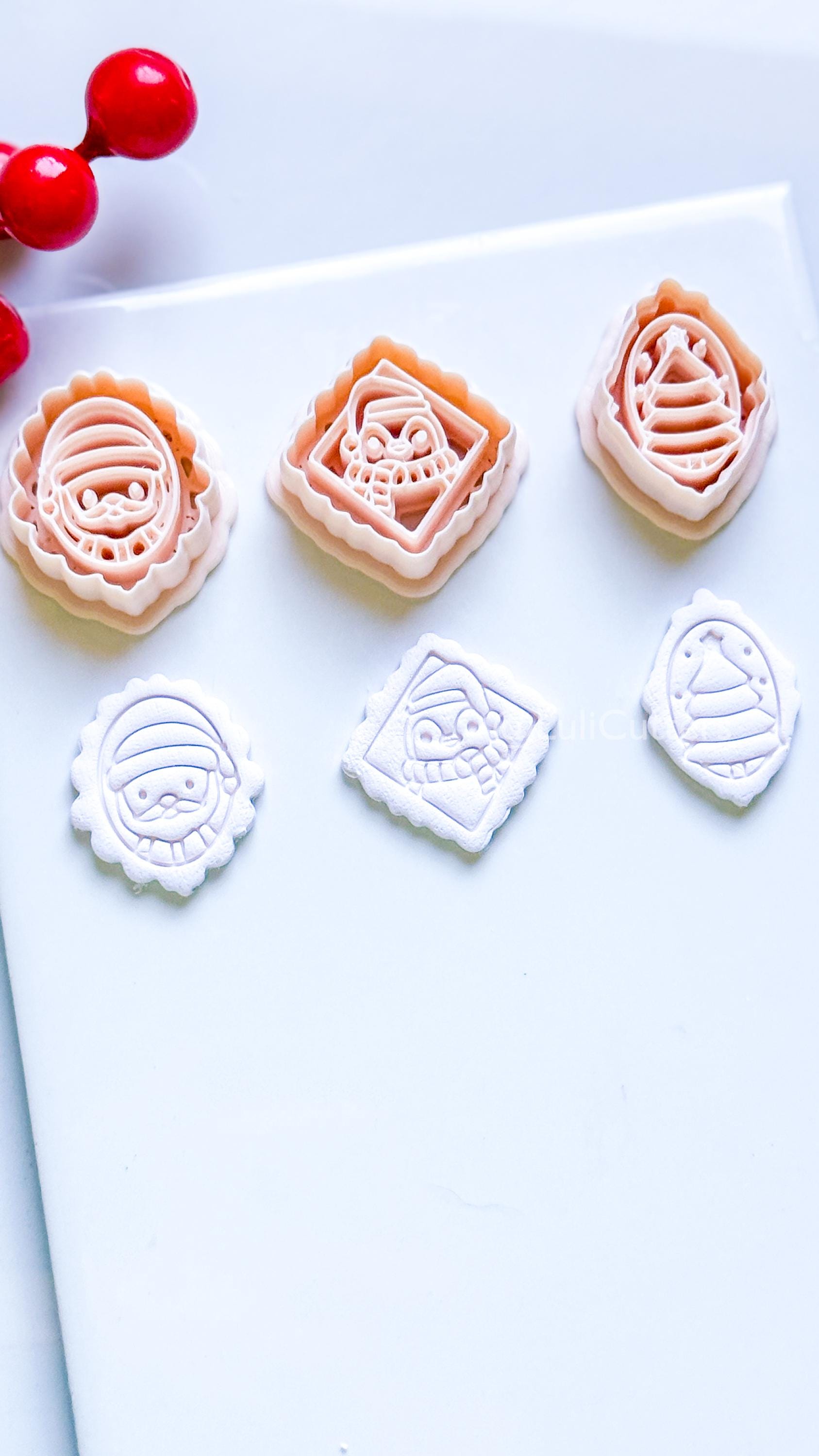 Framed Christmas Clay Cutter Set – Santa, Tree & Penguin Polymer Clay Earring Shapes