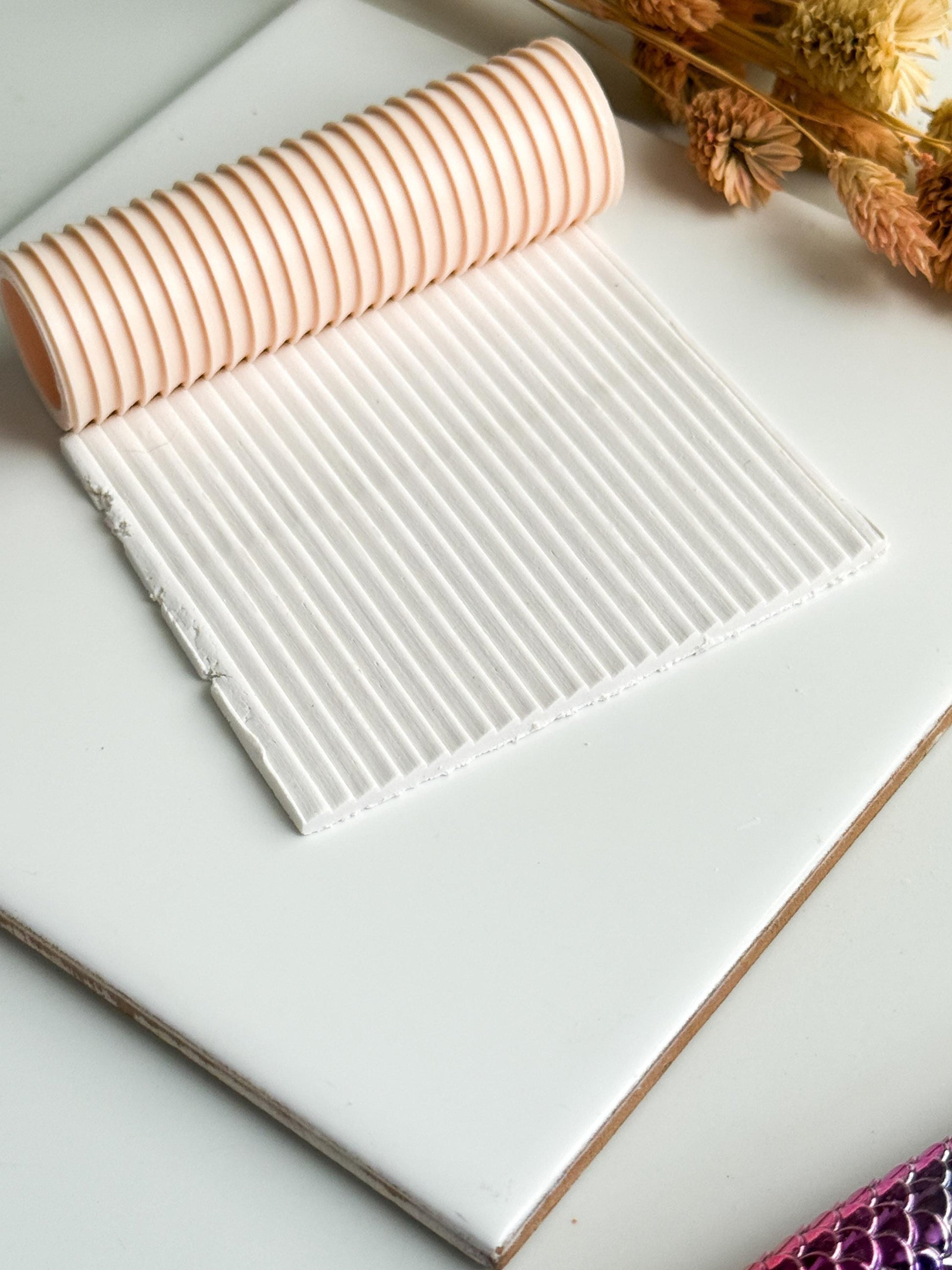 Minimalist Stripe Emboss Roller: Polymer Clay Jewelry & Crafts