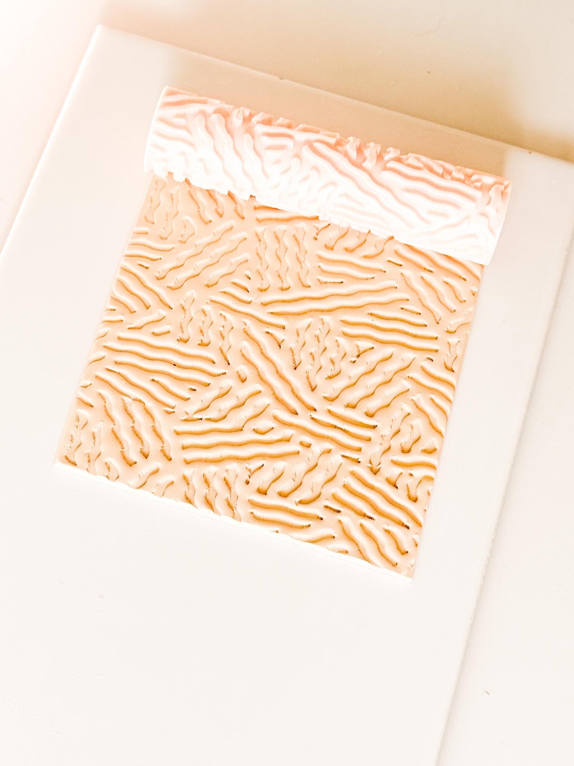 Organic Wavy Line Texture Roller Embossing Tool for Polymer Clay Jewelry and Crafts