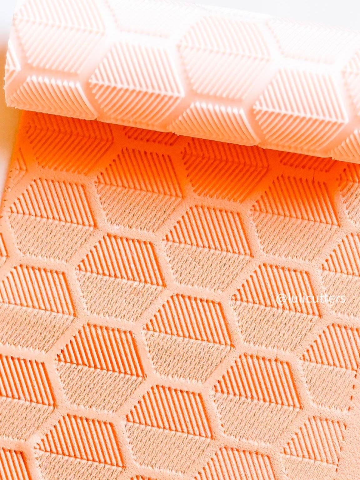 3D Cube Illusion Texture Roller: Polymer Clay Pattern (8cm)