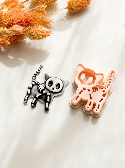 Skeleton Cat Clay Cutter: Halloween Polymer Earrings, Pins Mold (42mm)