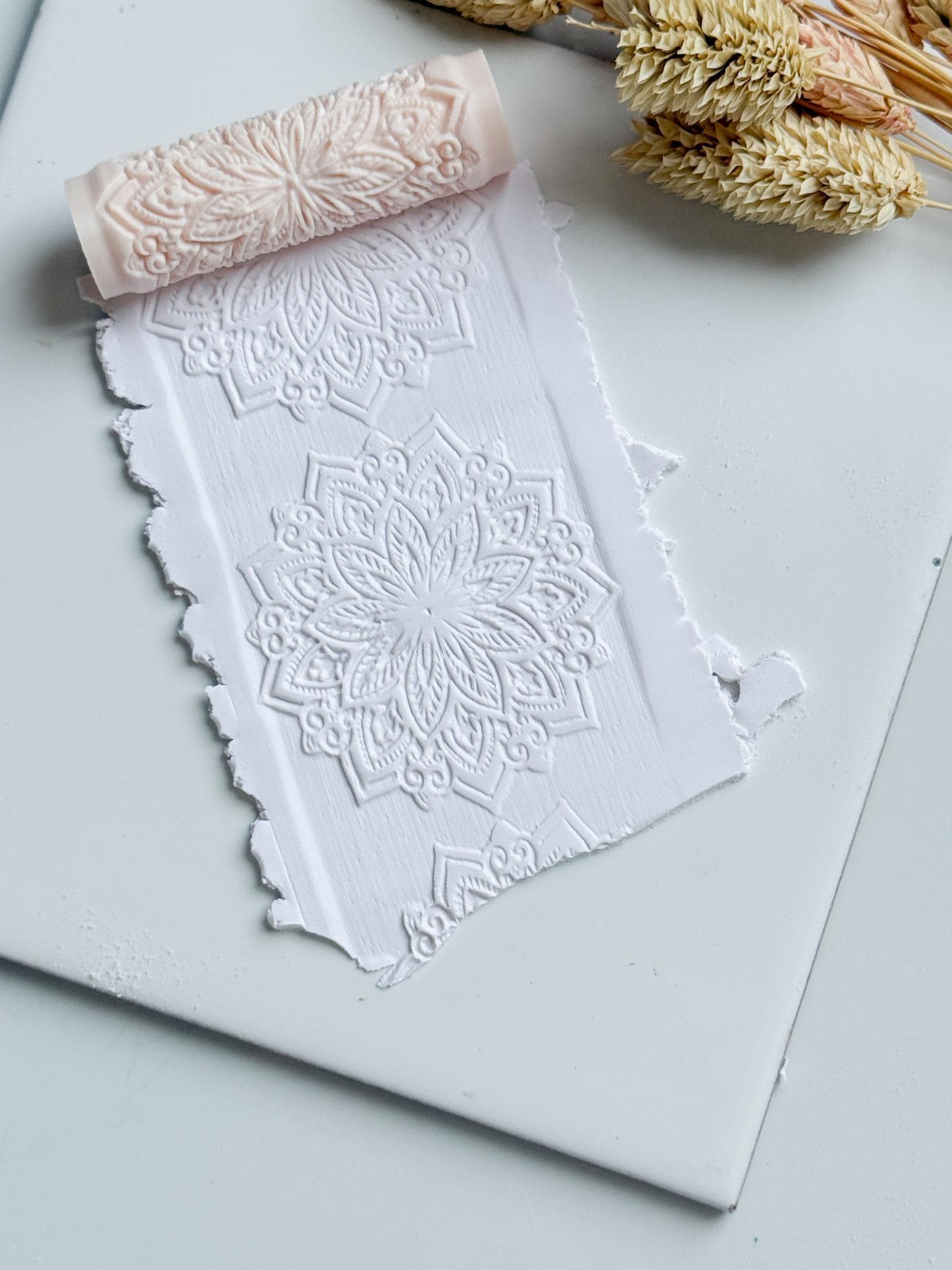 Mandala Floral Pattern Polymer Clay Roller Embossing Texture Tool