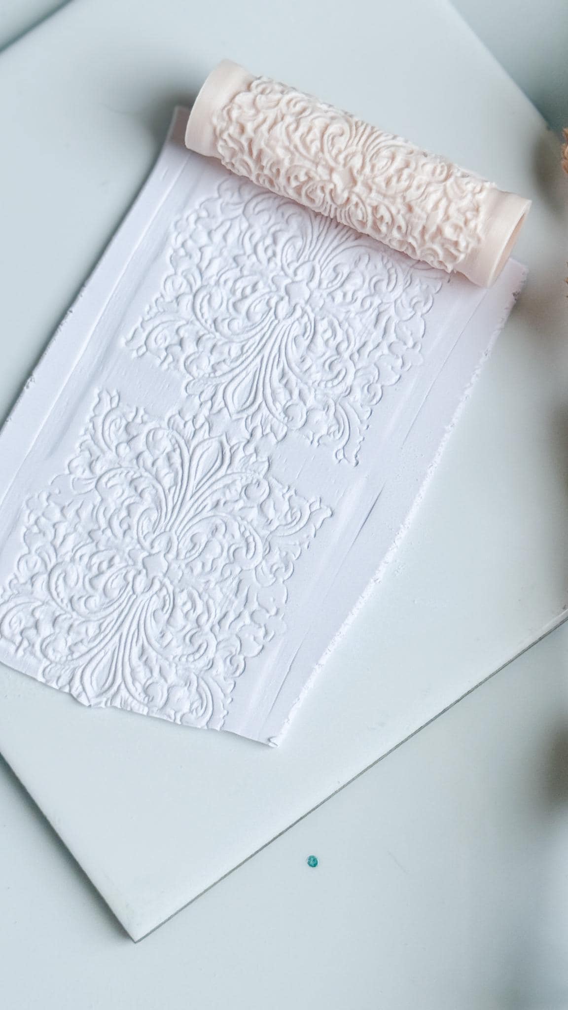 Vintage Scrollwork Polymer Clay Roller Embossing Texture Tool