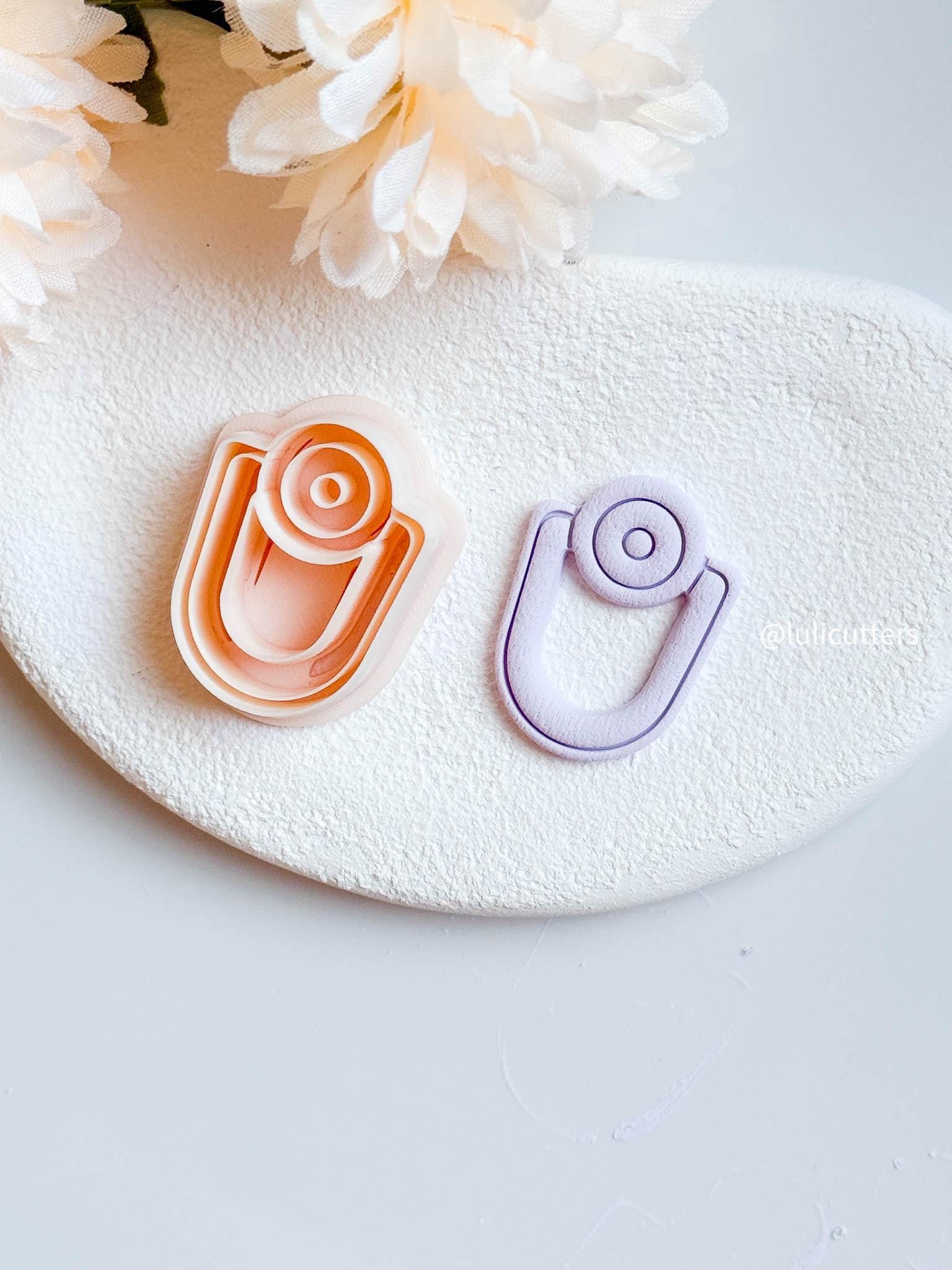 Geometric Arch Clay Cutter 35 mm with Circle Imprint Detail