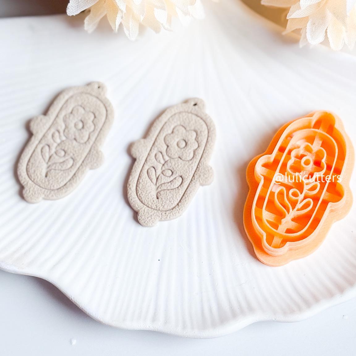 Floral Arch Polymer Clay Cutter: Vintage Daisy Imprint Earring Design