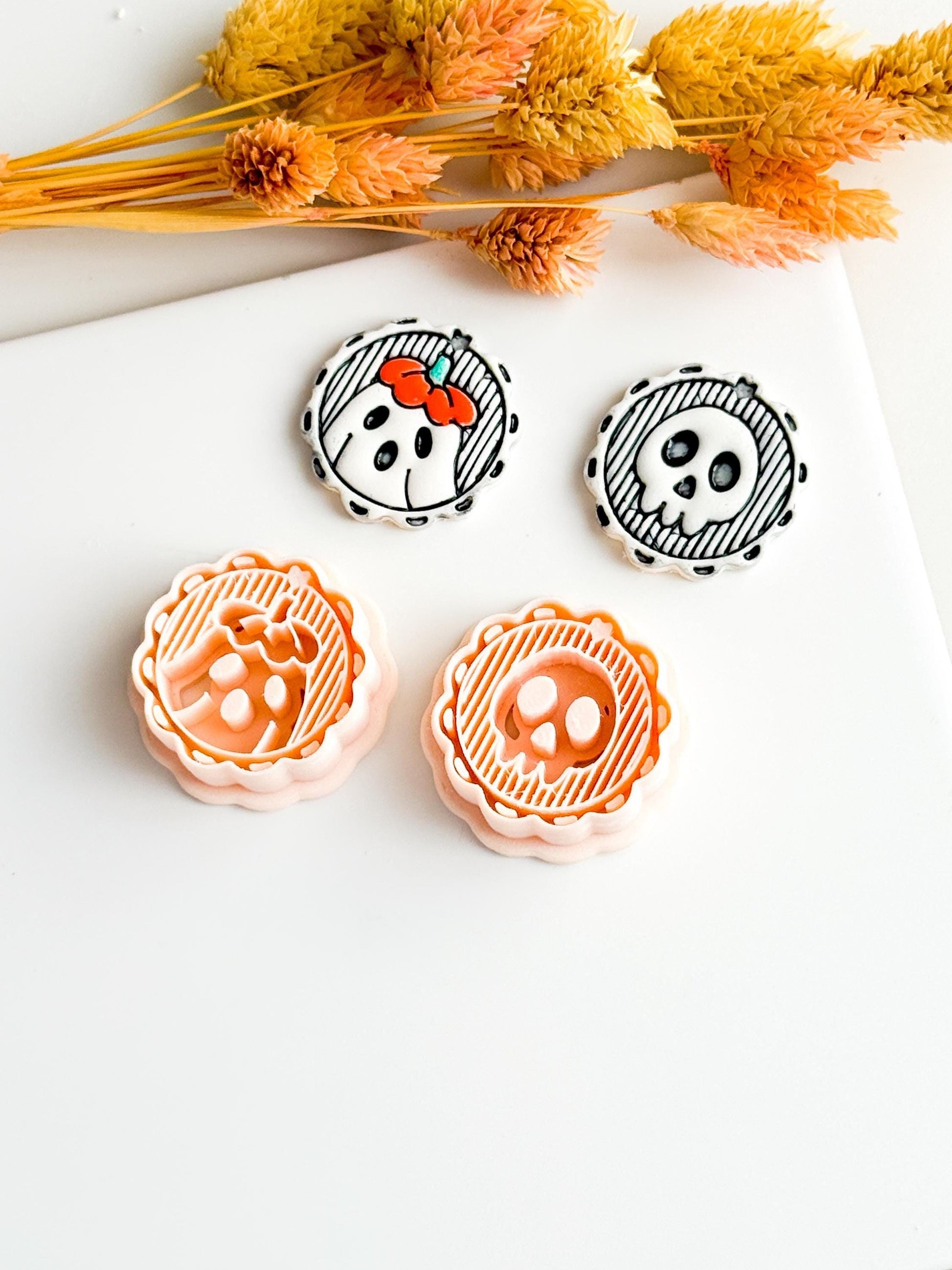 Skull & Floral Ghost Cameo Clay Cutter Set Cute Halloween Earring or Charm Cutter with Scalloped Frame
