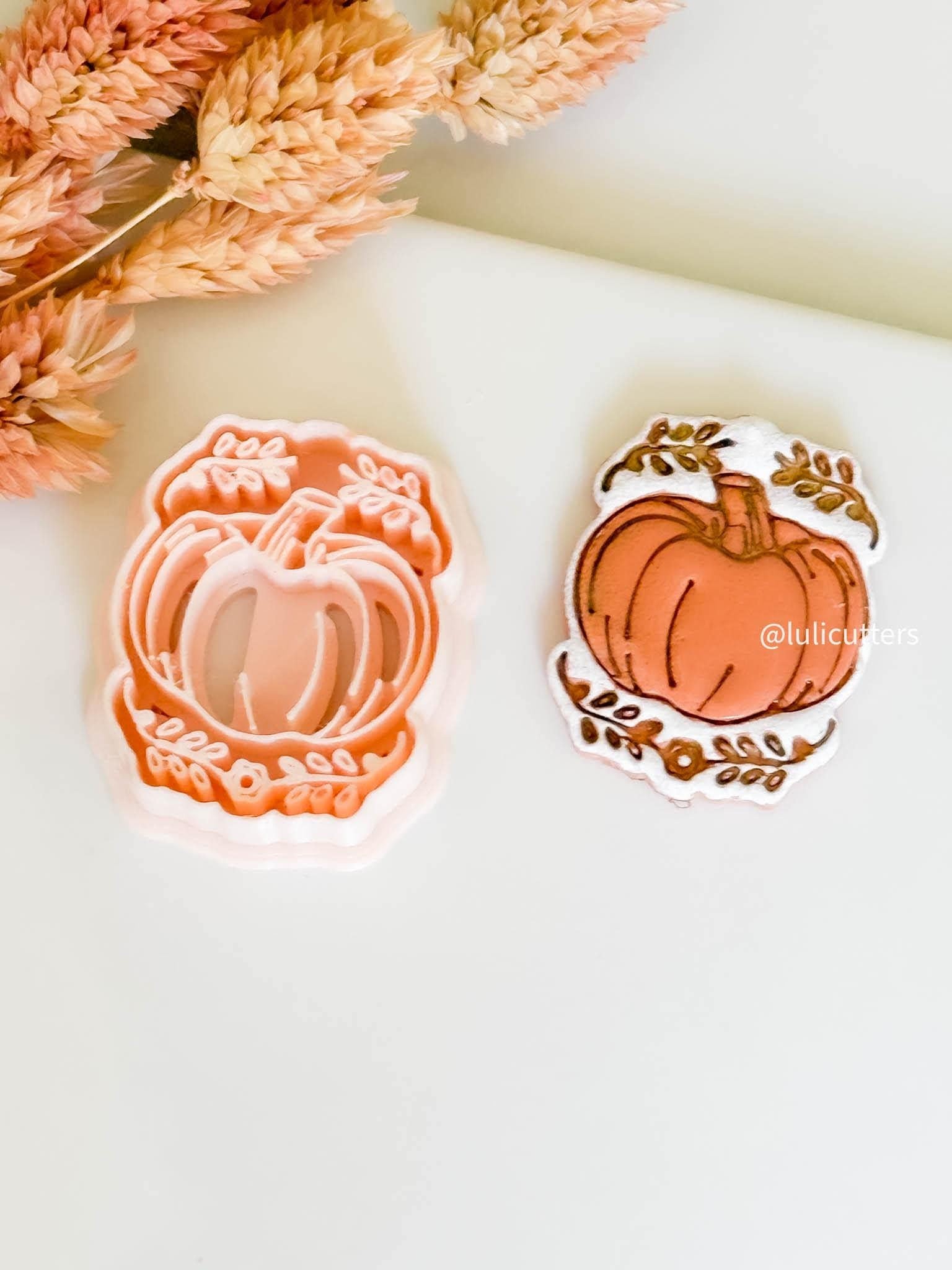 Pumpkin Clay Cutter with Leaves: Fall Jewelry Making Tool
