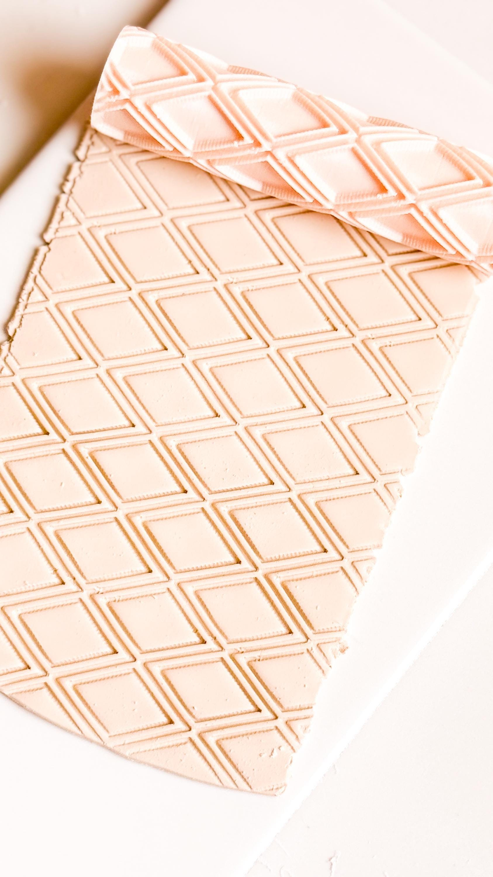 Diamond Pattern Texture Roller Geometric Embossing Tool for Polymer Clay Jewelry & Crafts