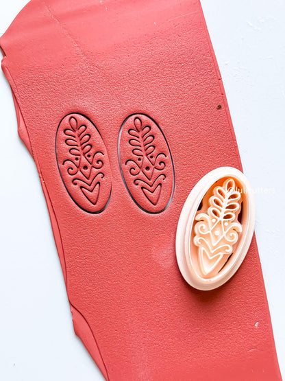 Oval Folk Art Heart Clay Earring Cutter with Imprint Design