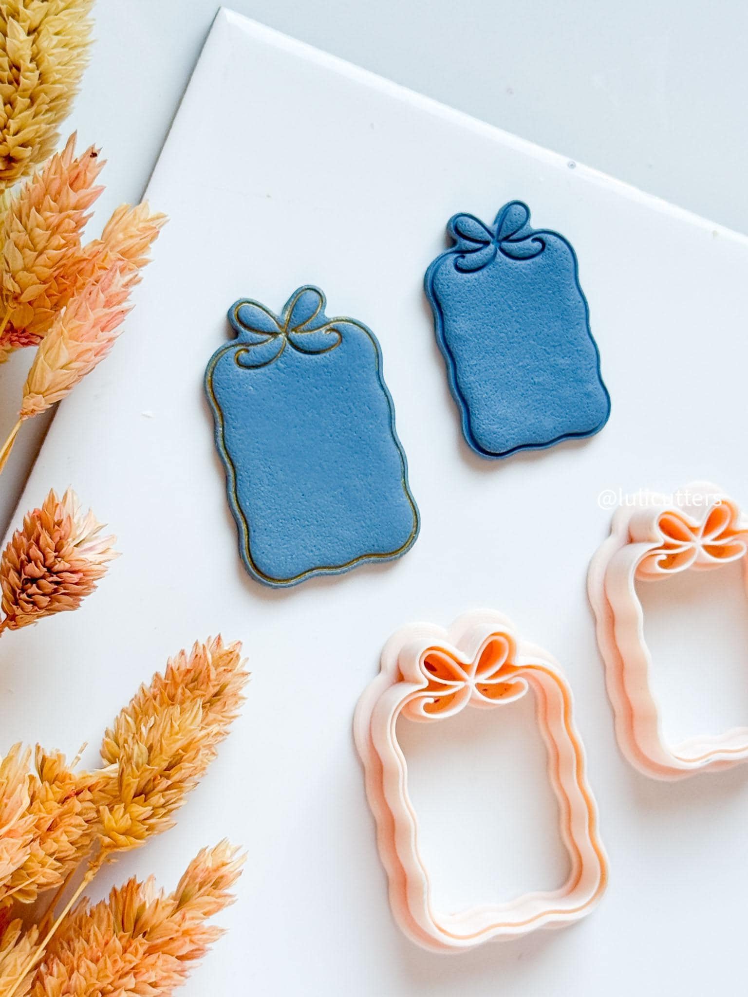 Bow Frame Clay Earring Cutter Scalloped Rectangle with Built-In Bow