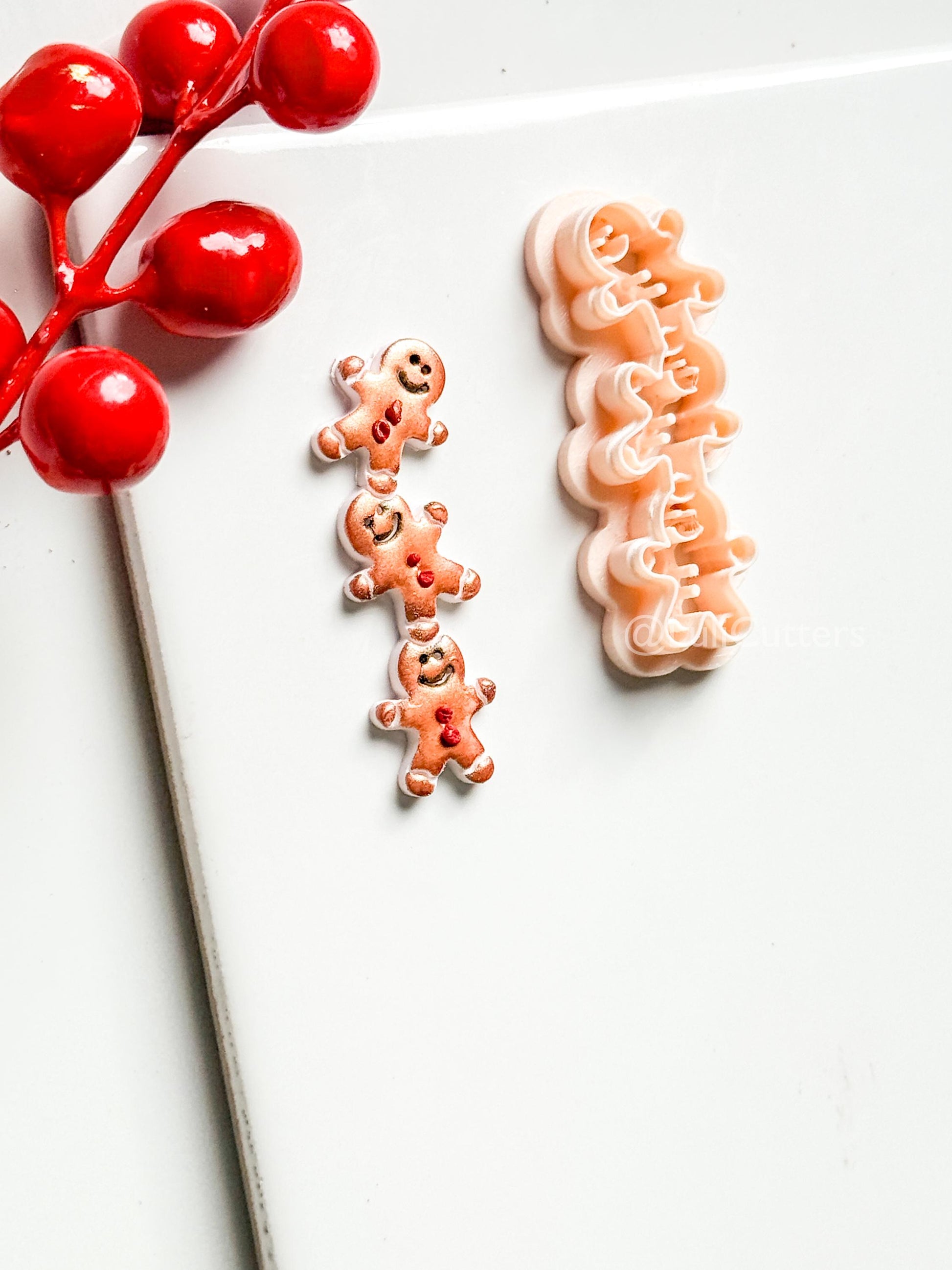 Gingerbread Man Chain Clay Cutter: Christmas Earring Polymer Clay Tool