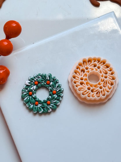 Christmas Wreath Clay Cutter: Holiday Earring Cutter for Polymer Clay