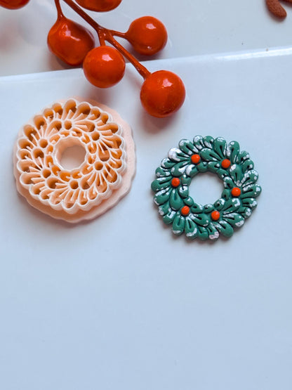 Christmas Wreath Clay Cutter: Holiday Earring Cutter for Polymer Clay