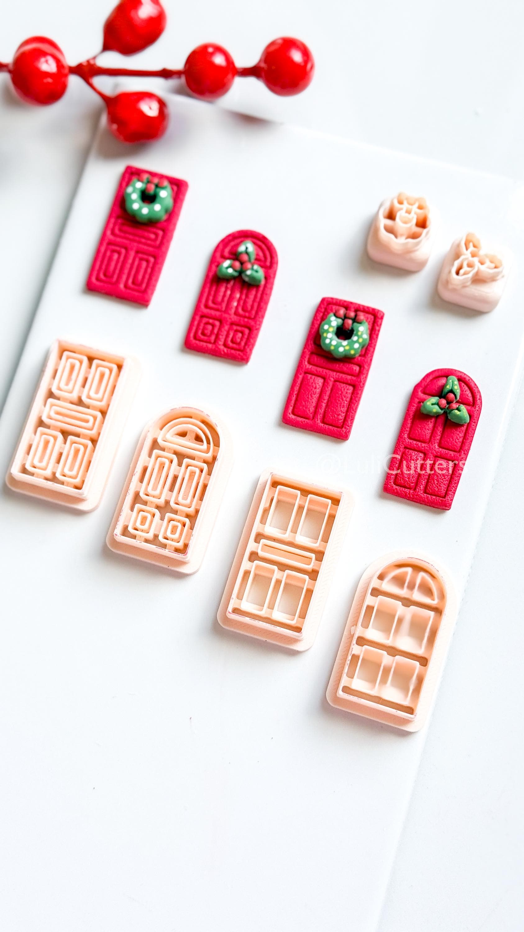 Christmas Door Clay Cutter Set – 4 Festive Door Shapes + Wreath & Holly Toppers