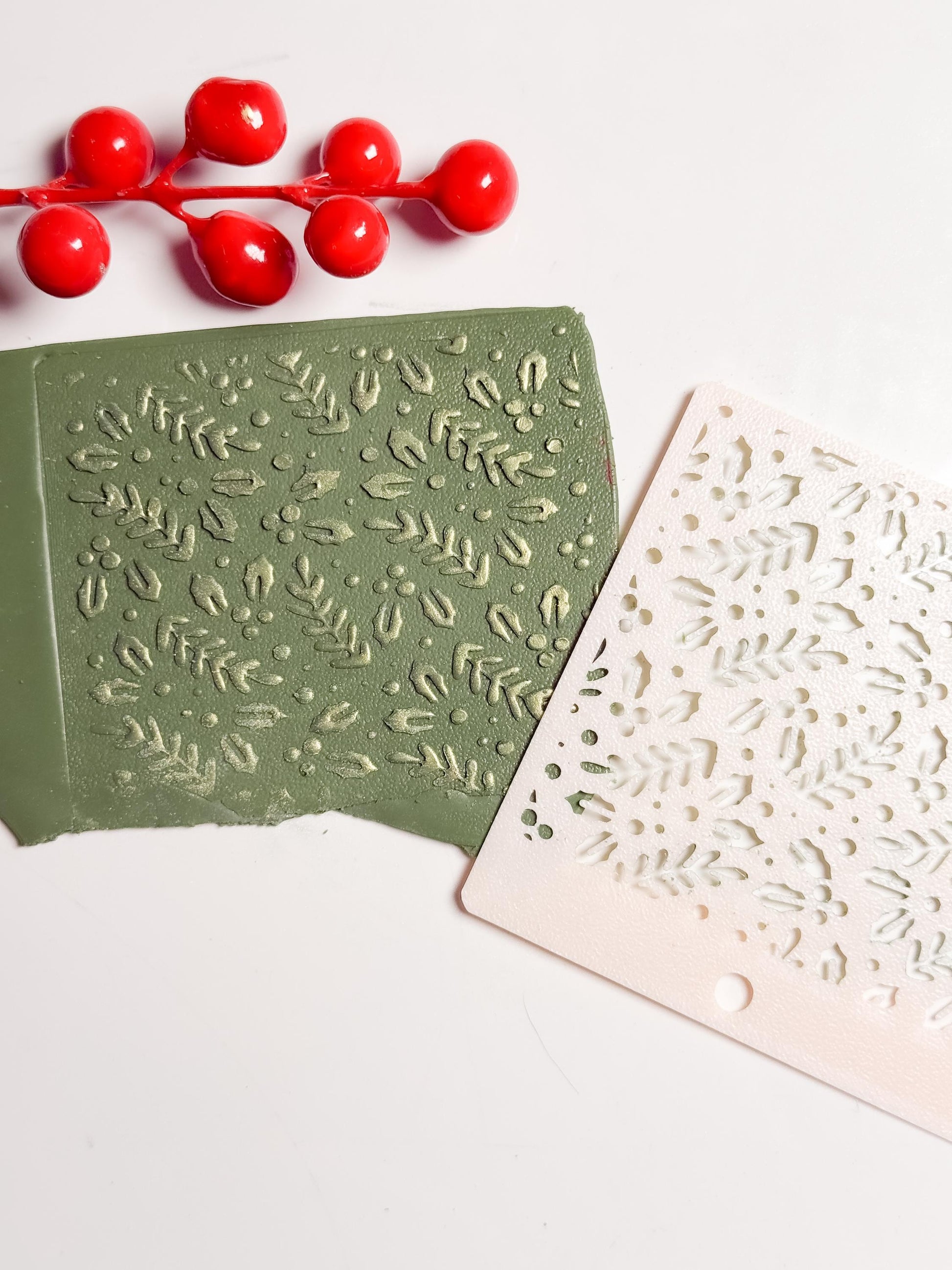 Holly Leaf Christmas Stencil – Festive Berries Pattern for Polymer Clay and Crafts