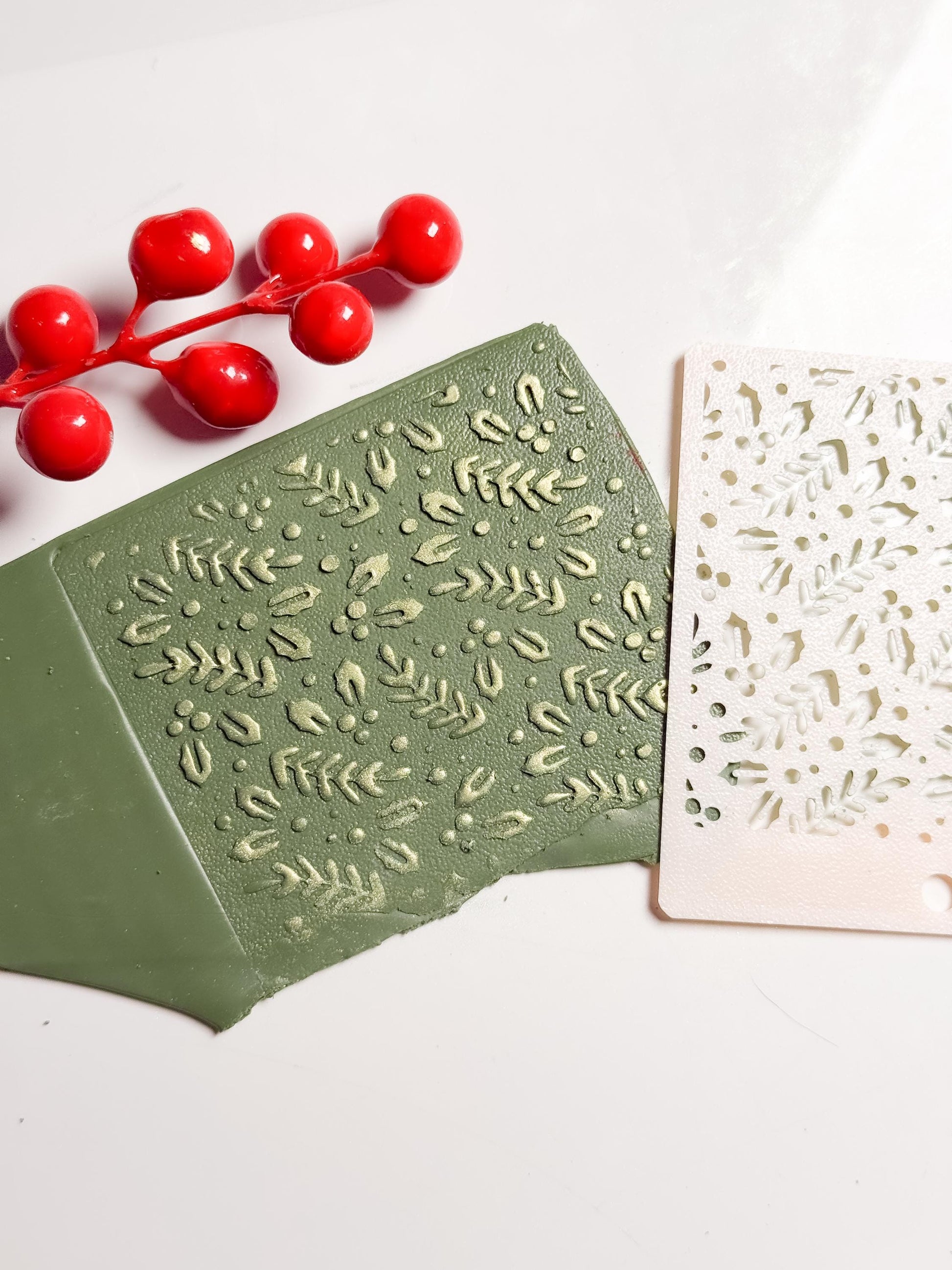 Holly Leaf Christmas Stencil – Festive Berries Pattern for Polymer Clay and Crafts