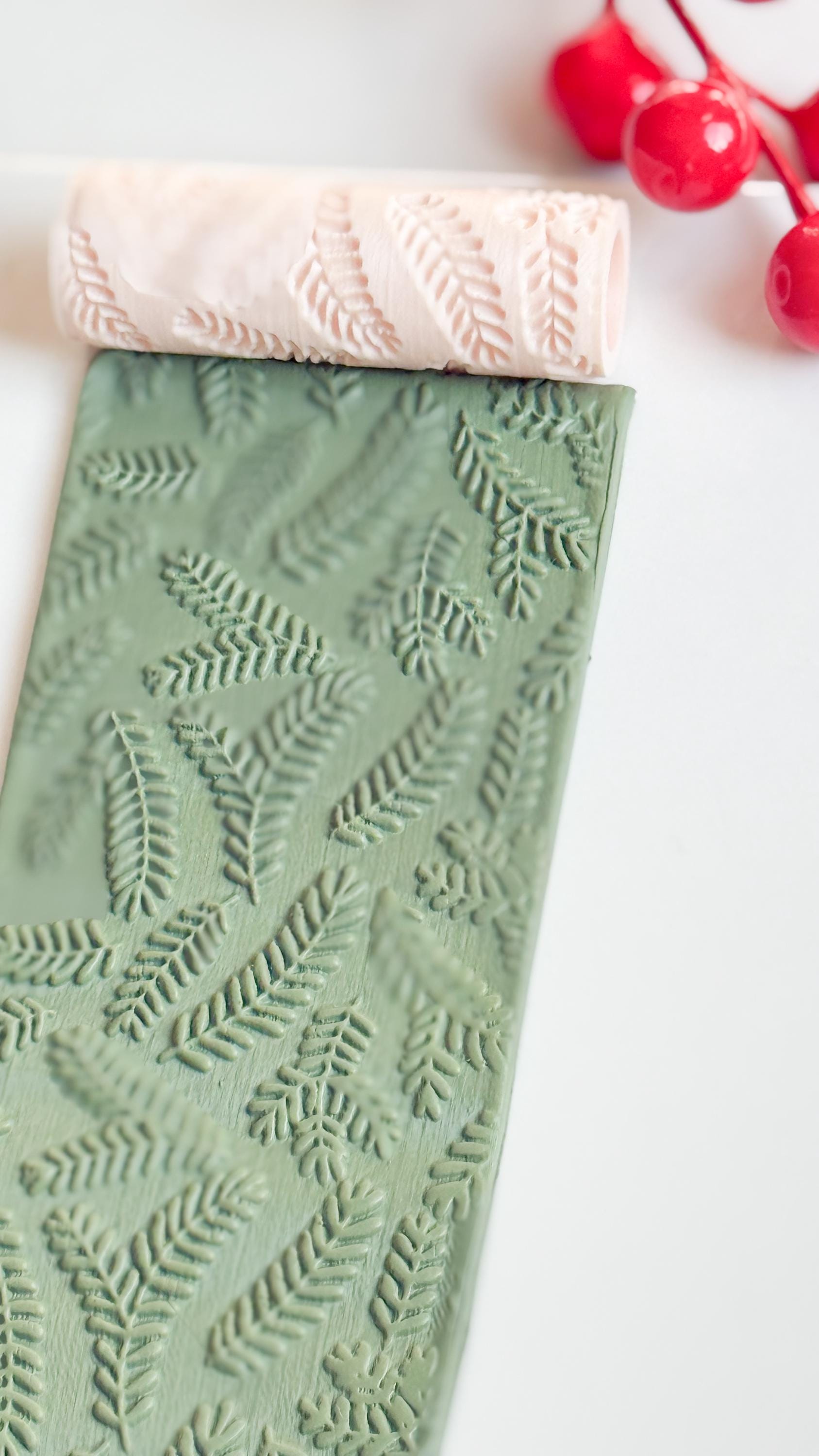 Fern Embossing Roller – Leaf Pattern Polymer Clay Embossing Tool