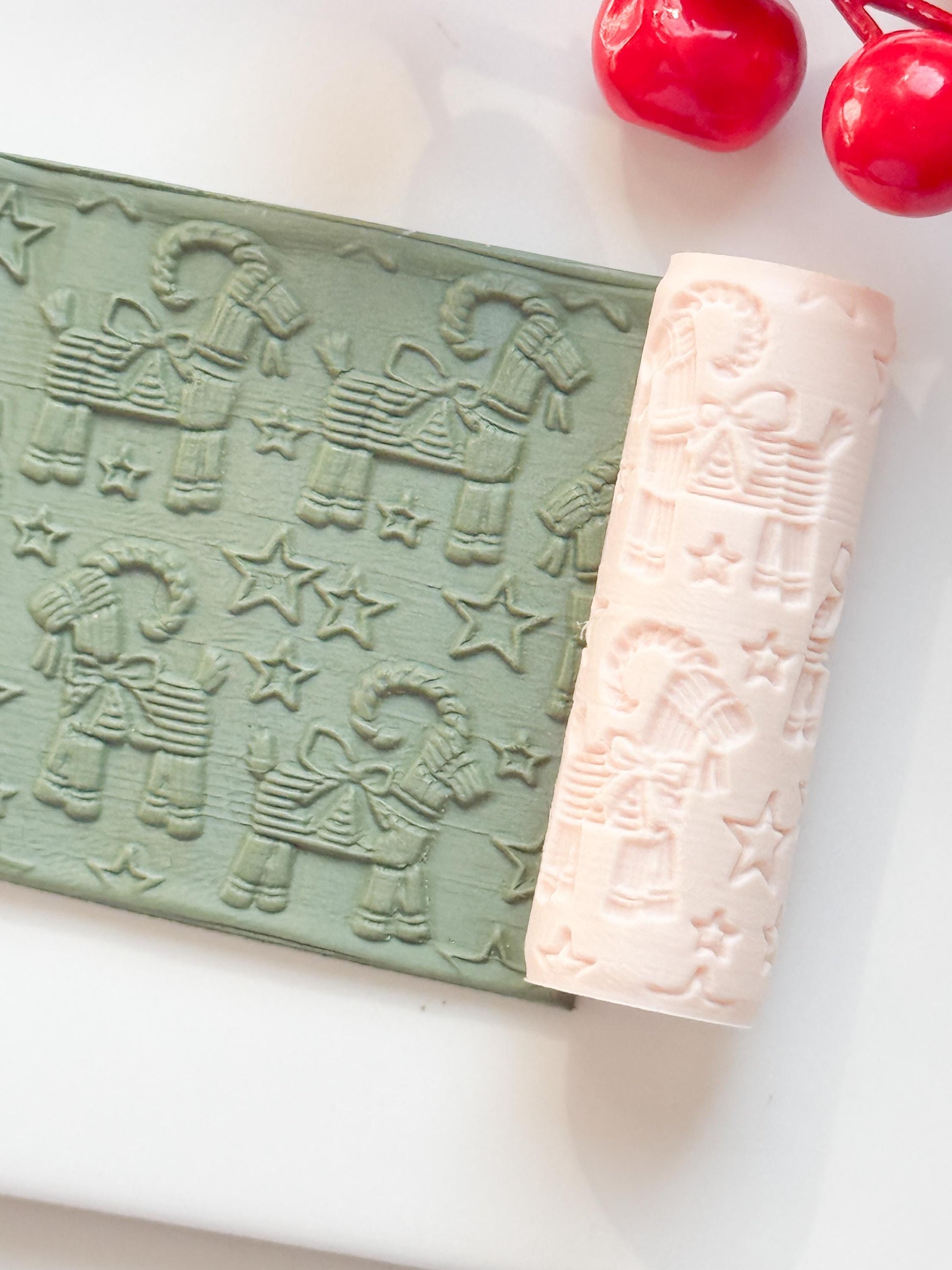 Yule Goat Emboss Roller for Polymer Clay – Scandinavian Christmas Texture Rolling Pin