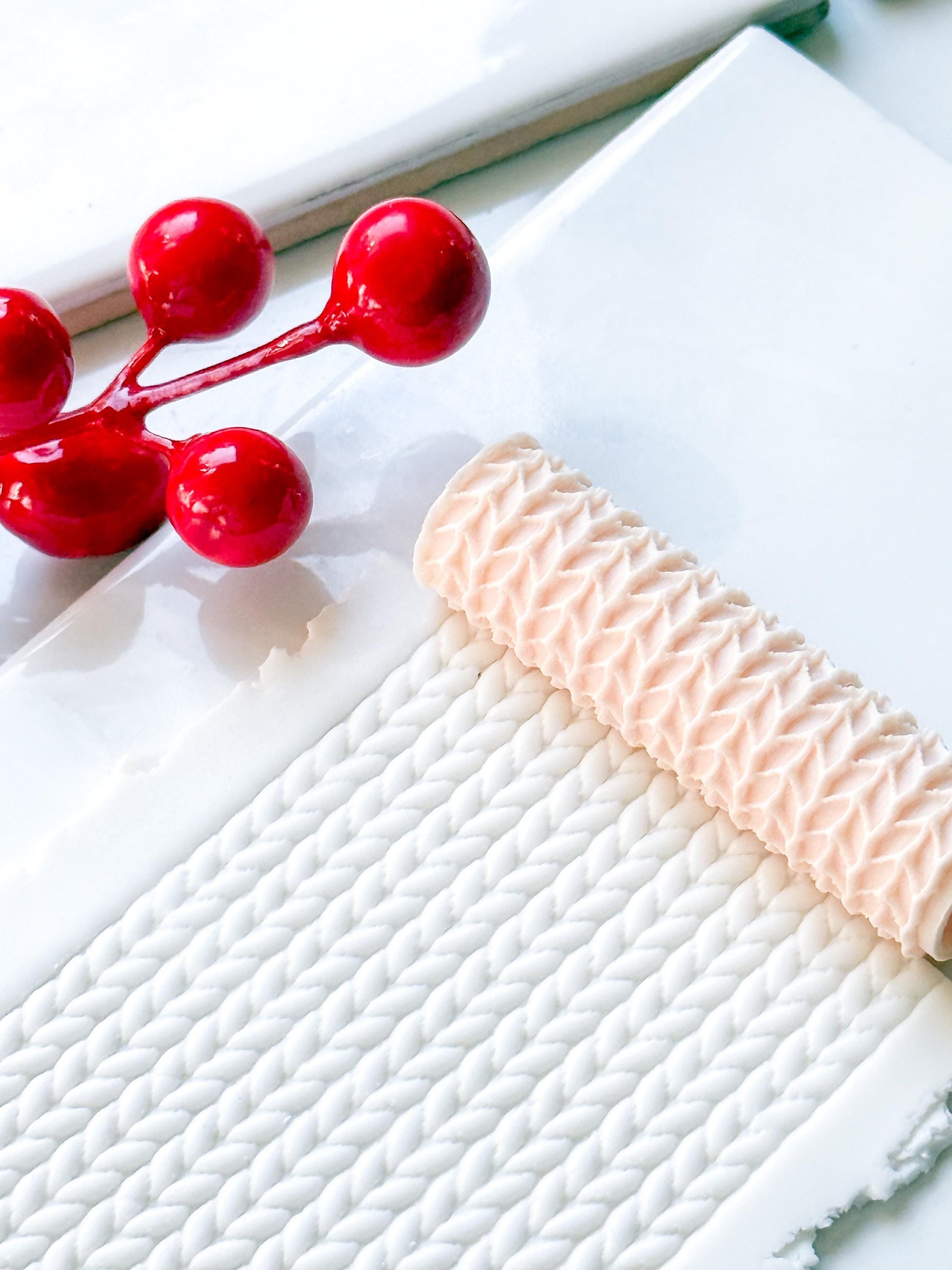 Knit Texture Embossing Roller – Sweater Pattern Polymer Clay Embossing Tool